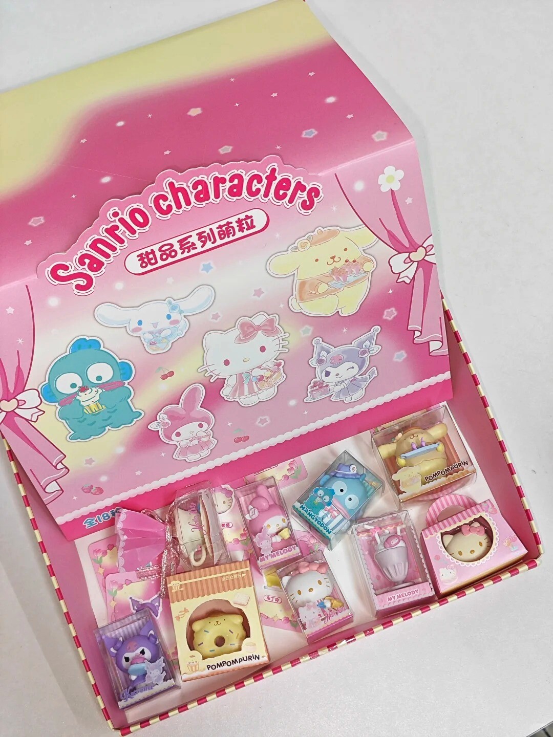 正版三麗鷗甜品系列萌粒盲盒