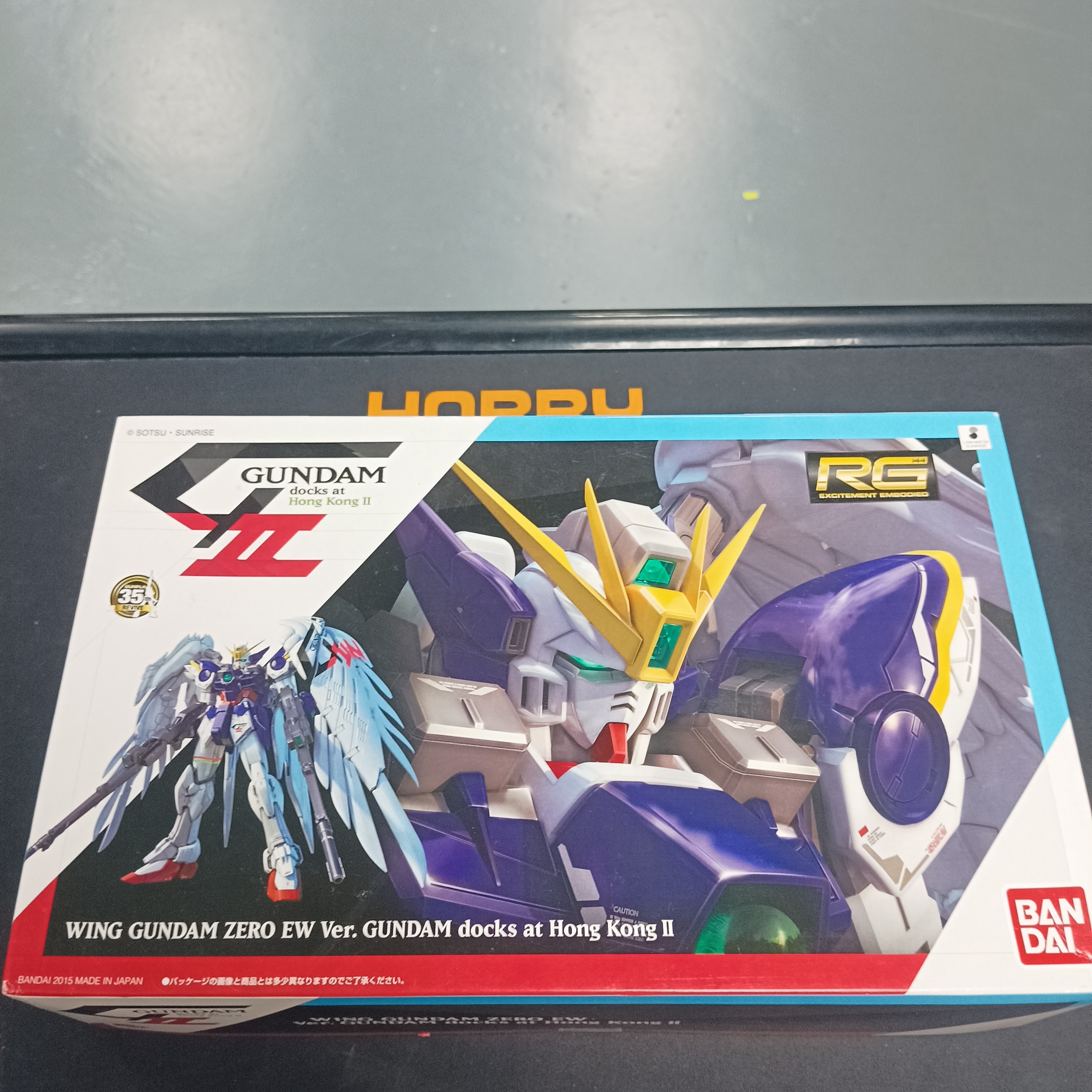 RG 1/144 WING GUNDAM ZERO EW GUNDAM Dock HK ii