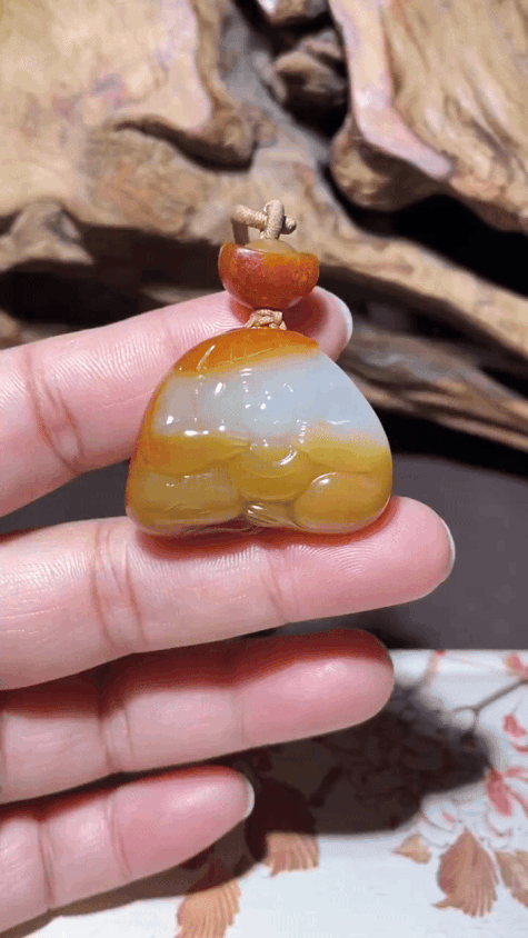 724727 和田玉籽料生肖靈猴