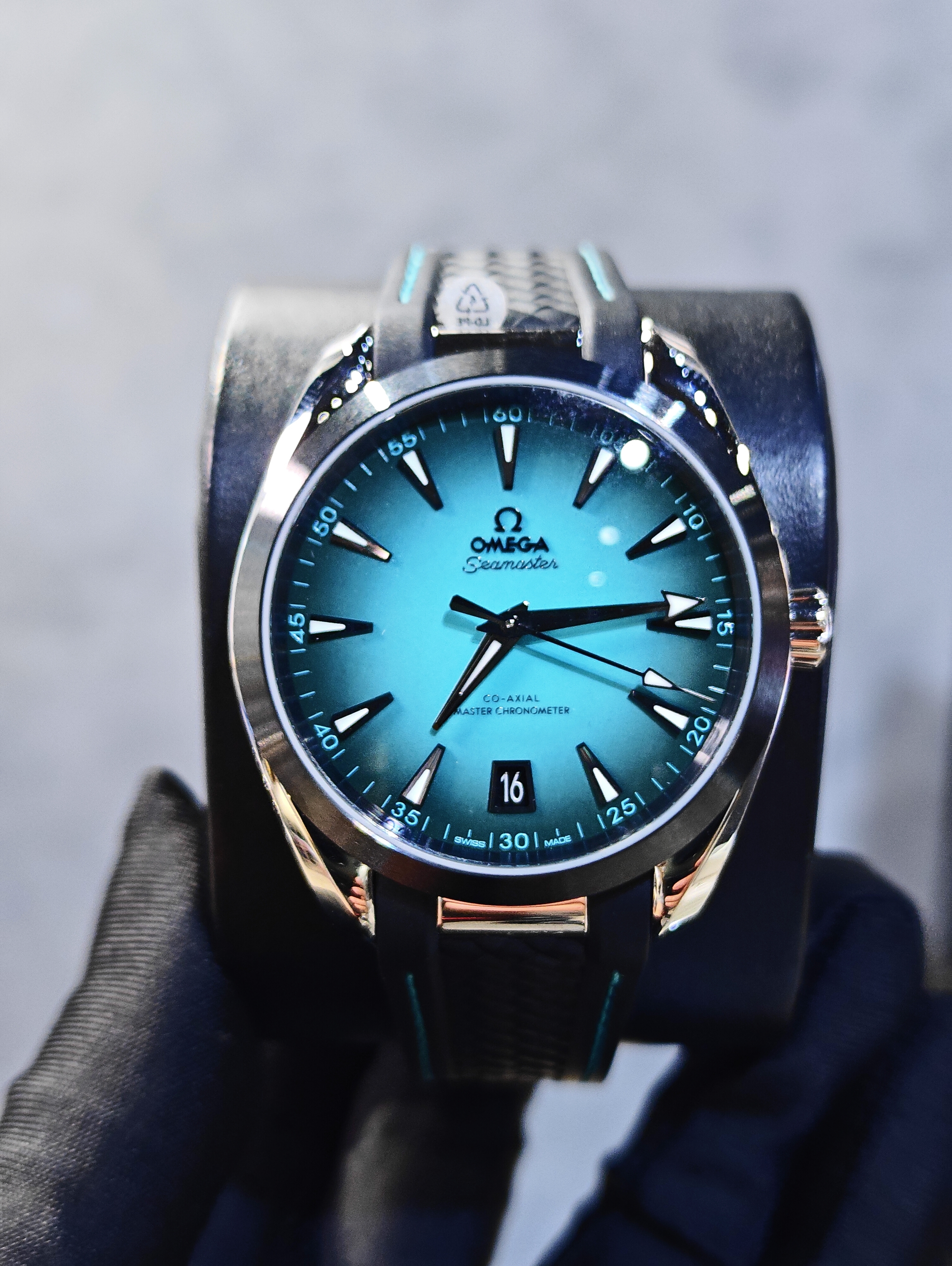 BRAND NEW OMEGA SEAMASTER 220.32.41.21.03.001 22032412103001 AQUA TERRA 150M TURQUOISE DIAL STEEL ON RUBBER STRAP 41MM