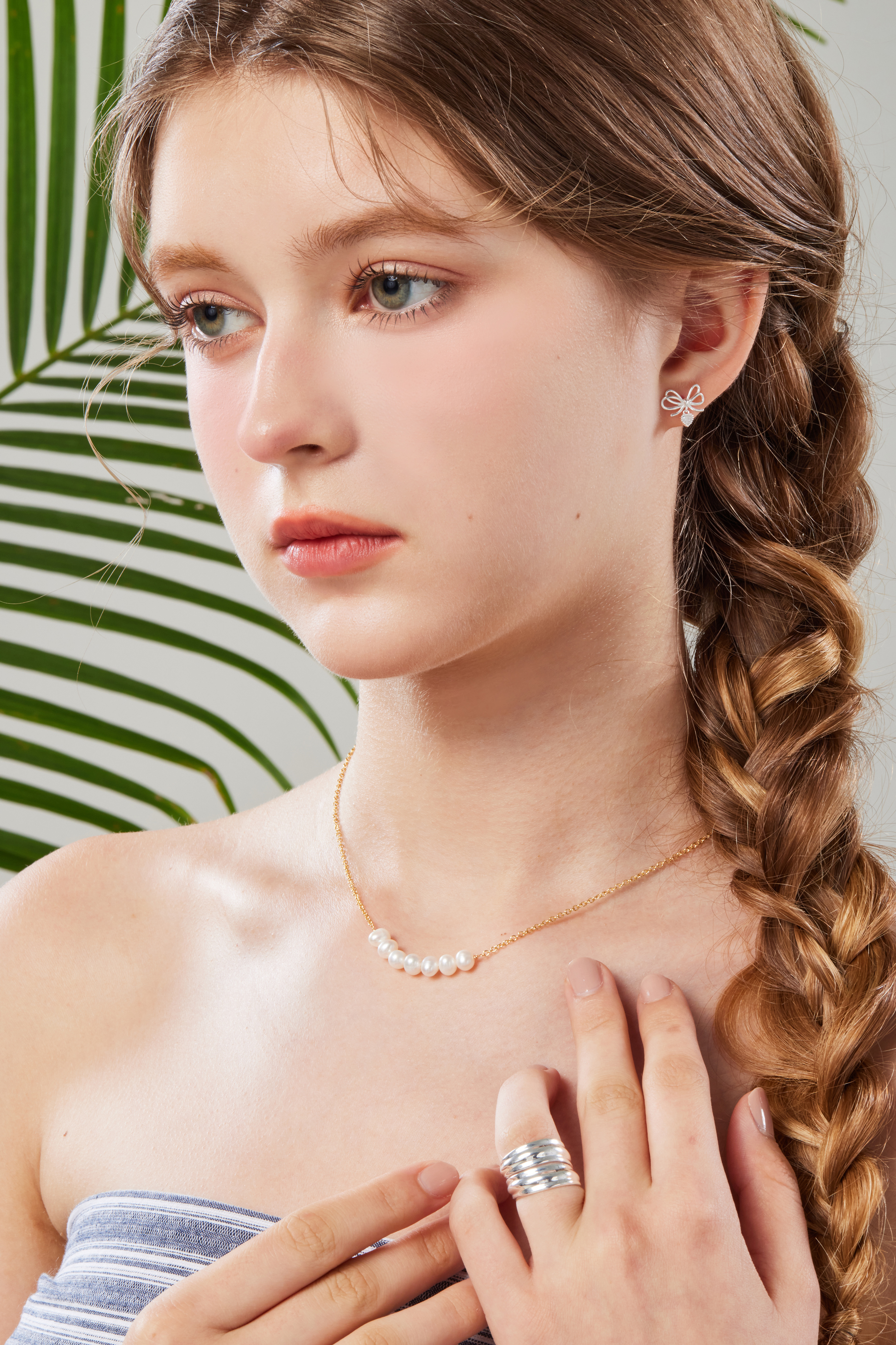 蝴蝶結愛心耳環