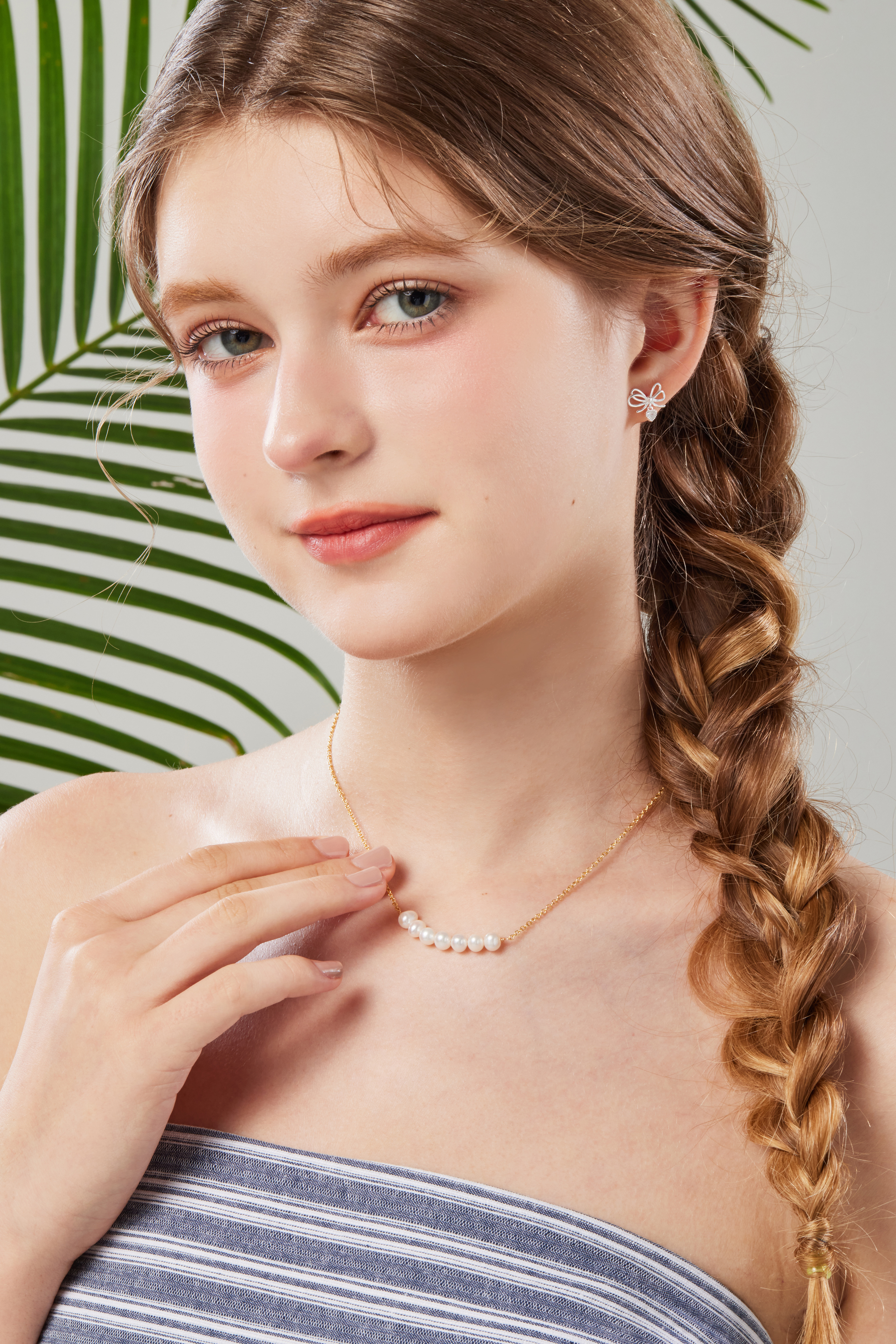 蝴蝶結愛心耳環