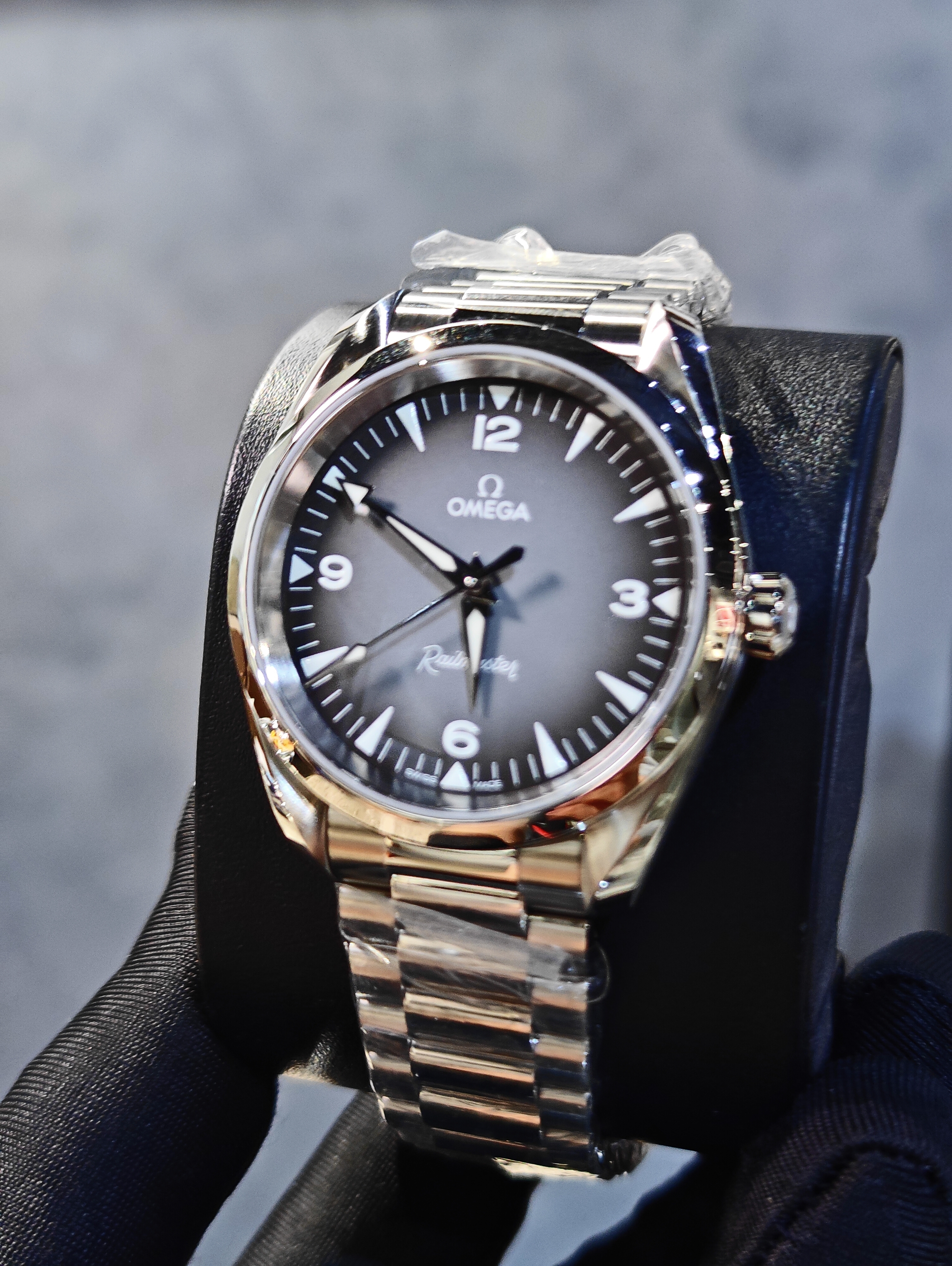 BRAND NEW OMEGA SEAMASTER RAILMASTER 235.10.38.20.06.001 23510382006001 GREY DIAL STEEL 38MM