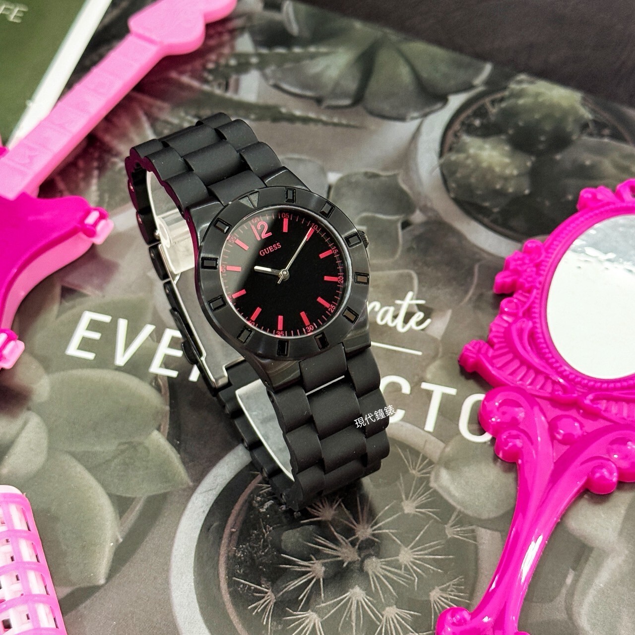 【Guess】時尚大膽跳色輕腕錶GWW11602L1 34mm 現代鐘錶