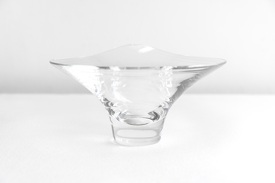 SSS - 玻璃反缽 / 大