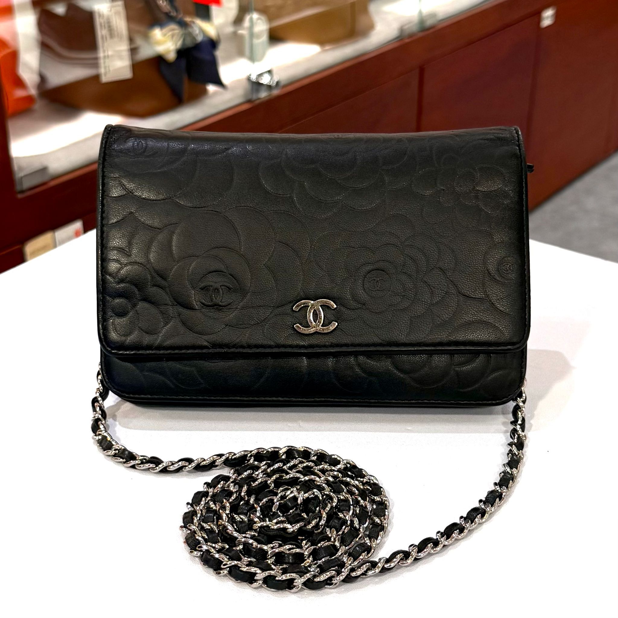 90%NEW二手CHANEL WOC  A47421 黑色絕版山茶花銀扣 #香榭站正品