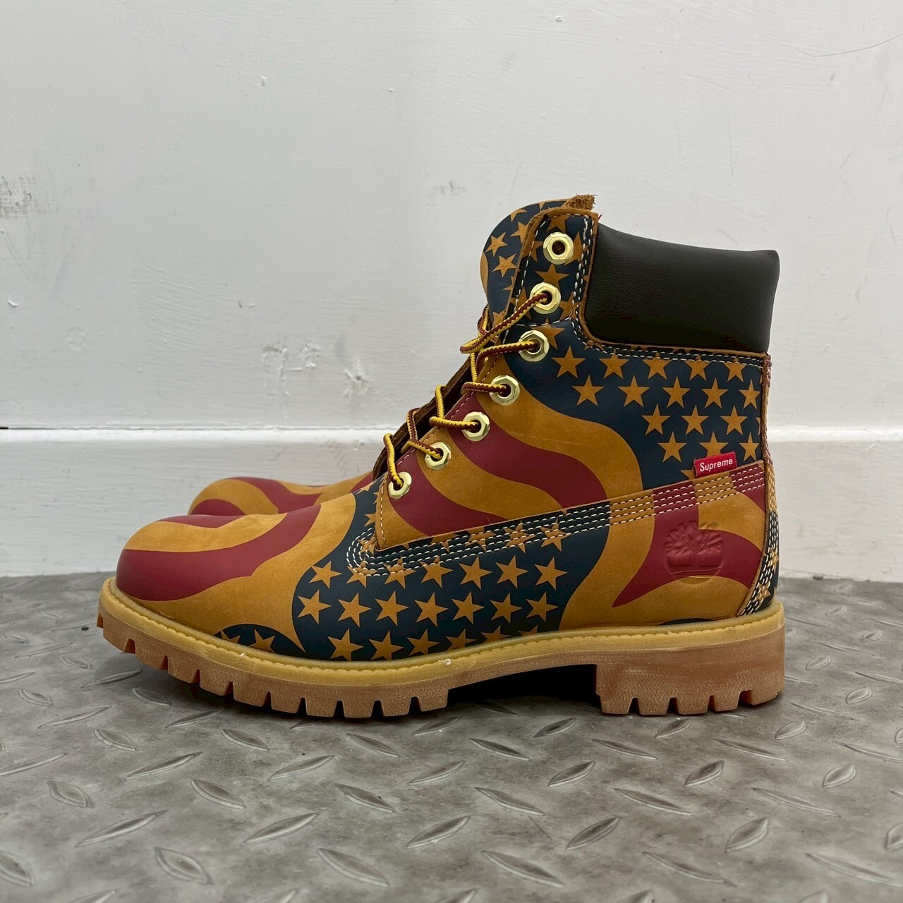 Timberland 6" Boot Supreme Stars & Stripes Wheat SIZE 26.5CM