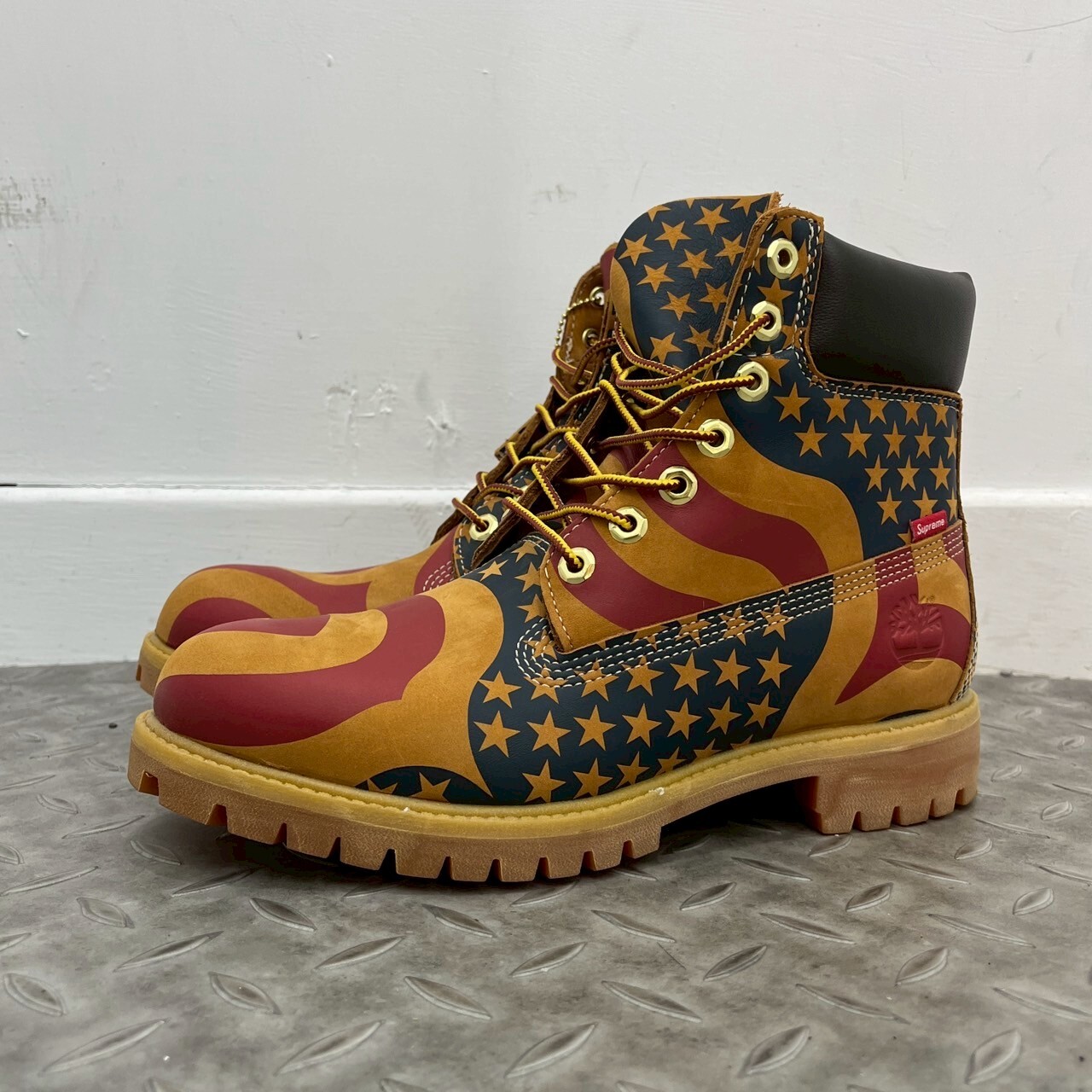 Timberland 6" Boot Supreme Stars & Stripes Wheat SIZE 26.5CM