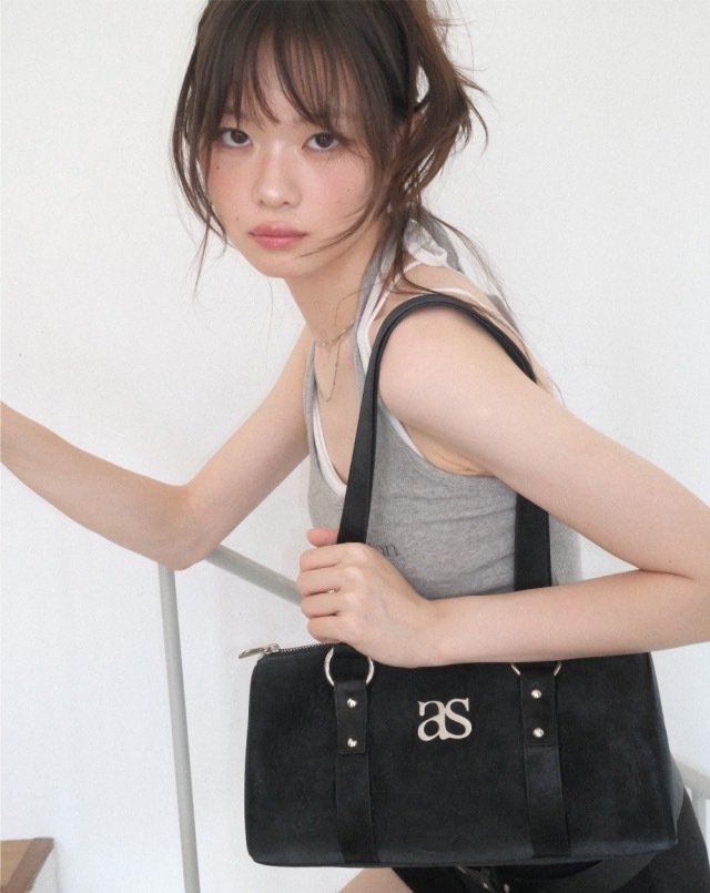 As"on Vant Revet Bag 皮革 圓筒包 單肩包 黑