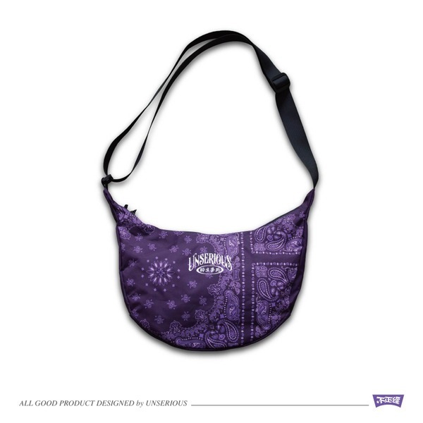 不正經 變形蟲半月包 US086