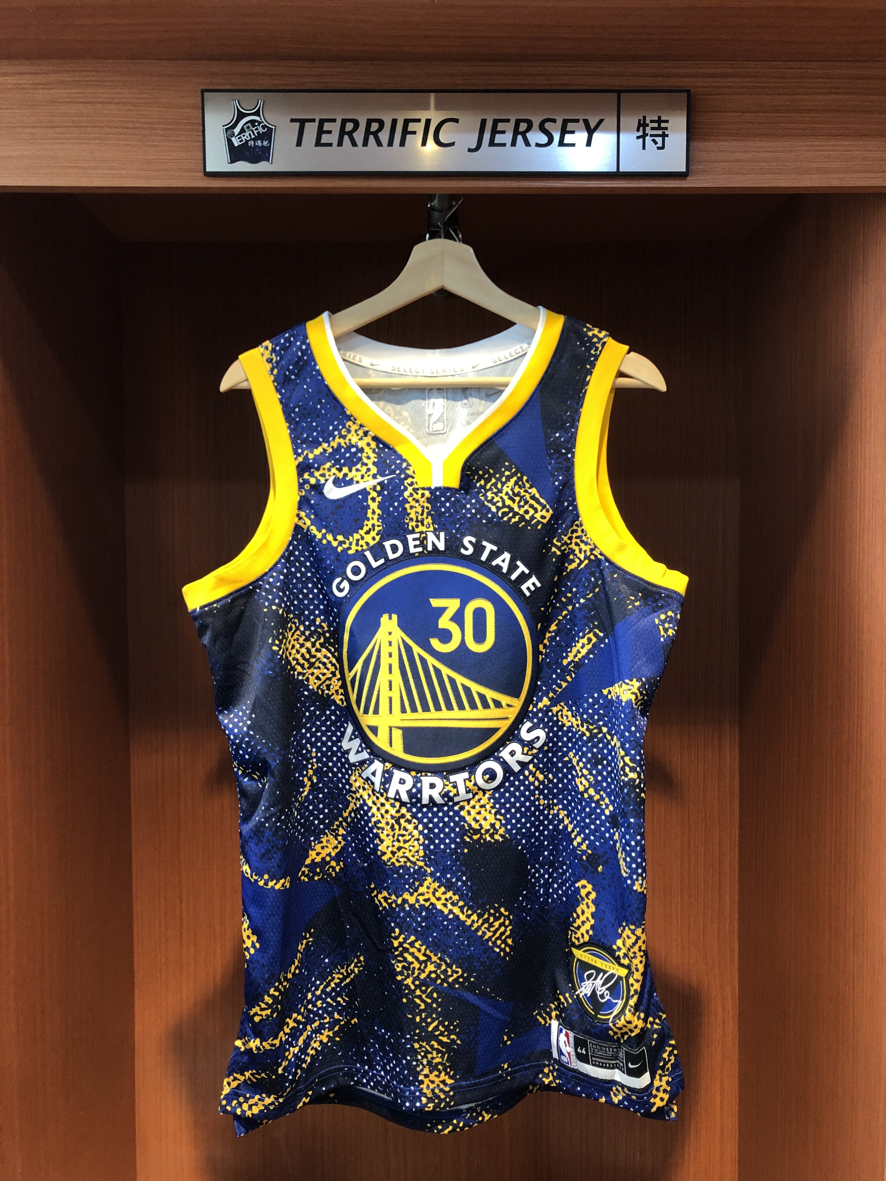 NBA球衣 Stephen Curry 金州勇士 數位藍黃 Select Nike Swingman 球迷版 電繡 全新