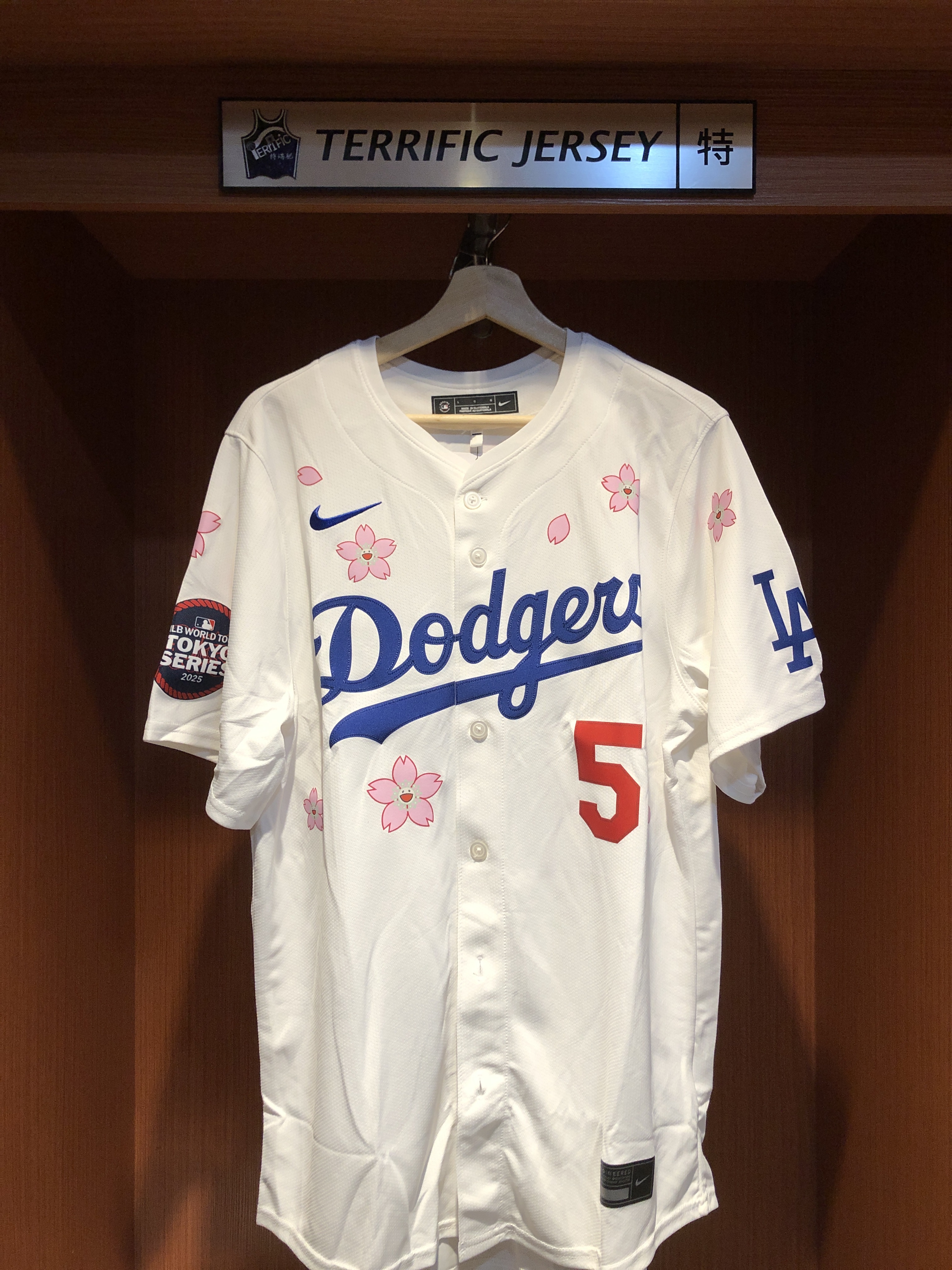 村上隆 mlb ドジャース フリーマン ユニフォーム 新品】MLB 村上隆 NIKE ドジャース フリーマン Tシャツ L 新品】MLB