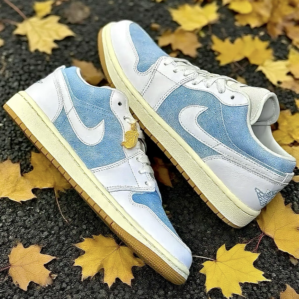 Air Jordan 1 Low Denim Worn Blue 丹寧藍白 淺藍 復古水洗牛仔 焦糖底 低筒休閒鞋