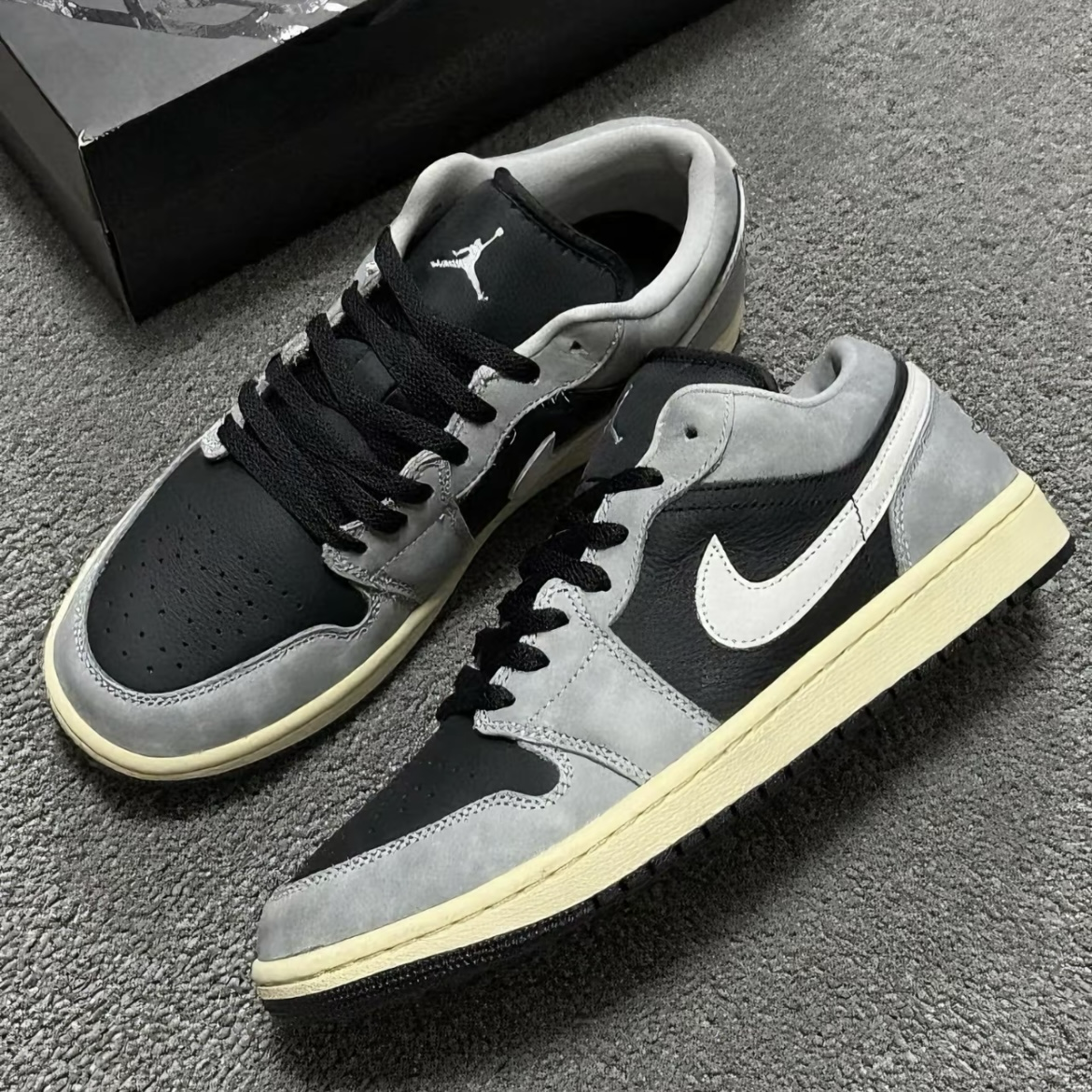 Air Jordan 1 Low Light Smoke Grey 復古煙灰 灰黑 奶油底 低筒休閒鞋