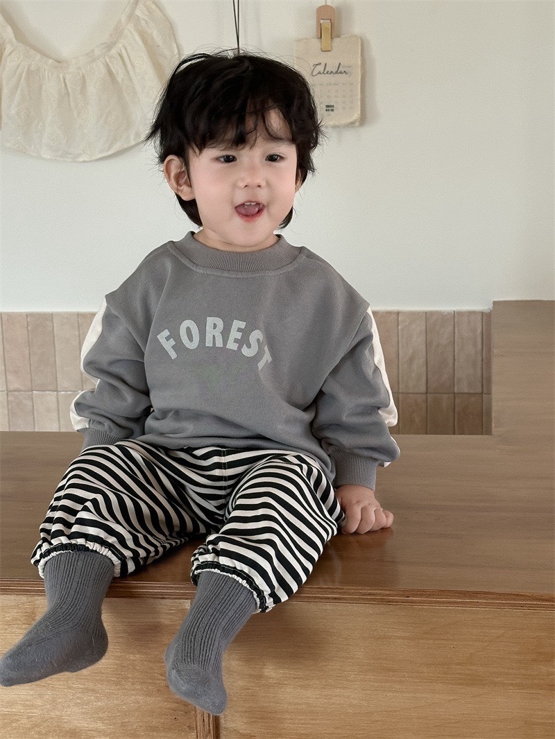 韓版字母寬鬆上衣