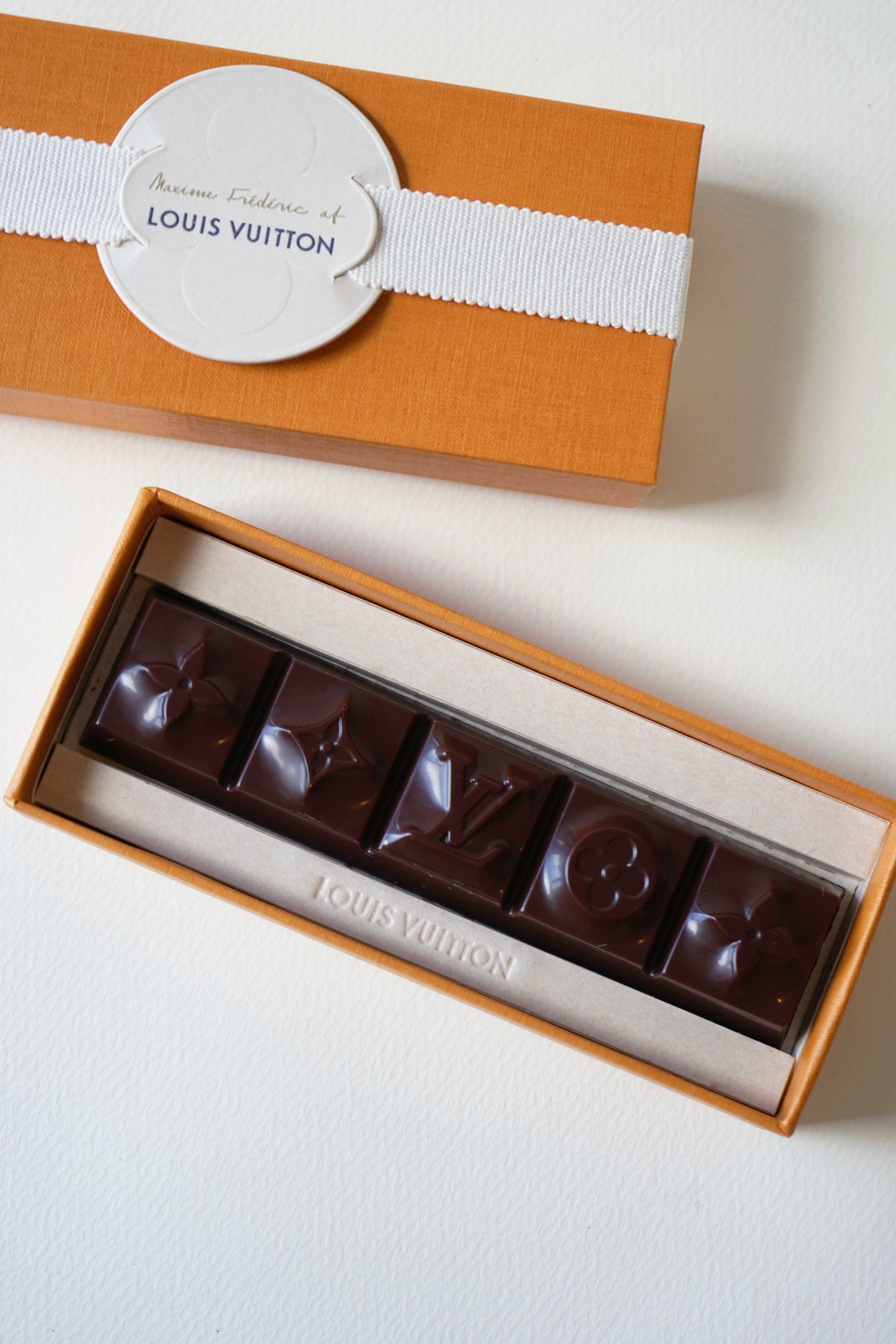 LV Dark Chocolate Barre