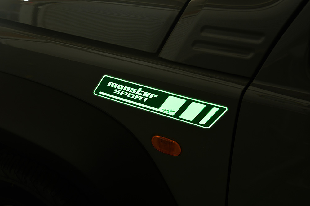 MONSTER SPORT 夜光貼紙 螢光貼紙