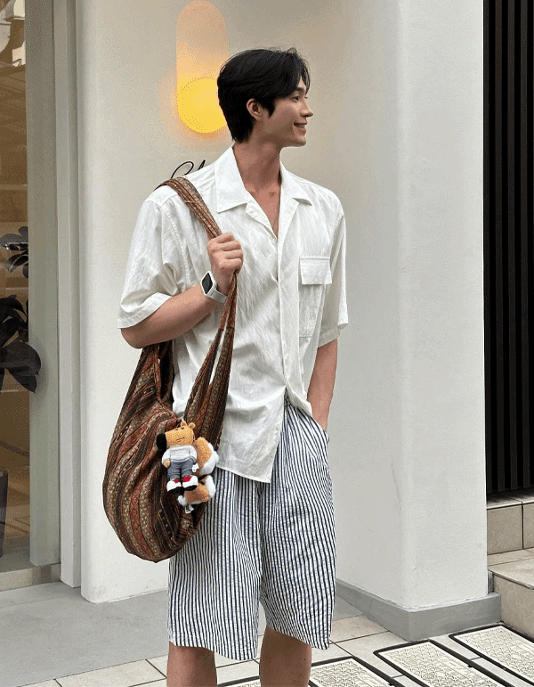 (韓國獨家特價) 人造絲口袋開領短袖襯衫