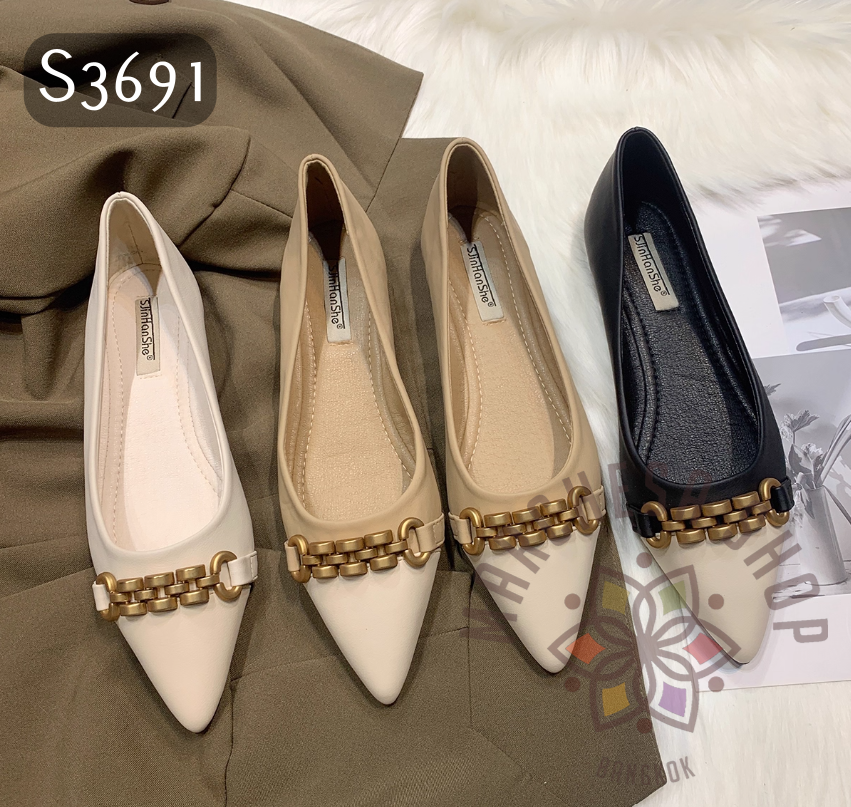 S3691 - 牛皮磨沙鏈條尖頭平底鞋 (大小呎碼)