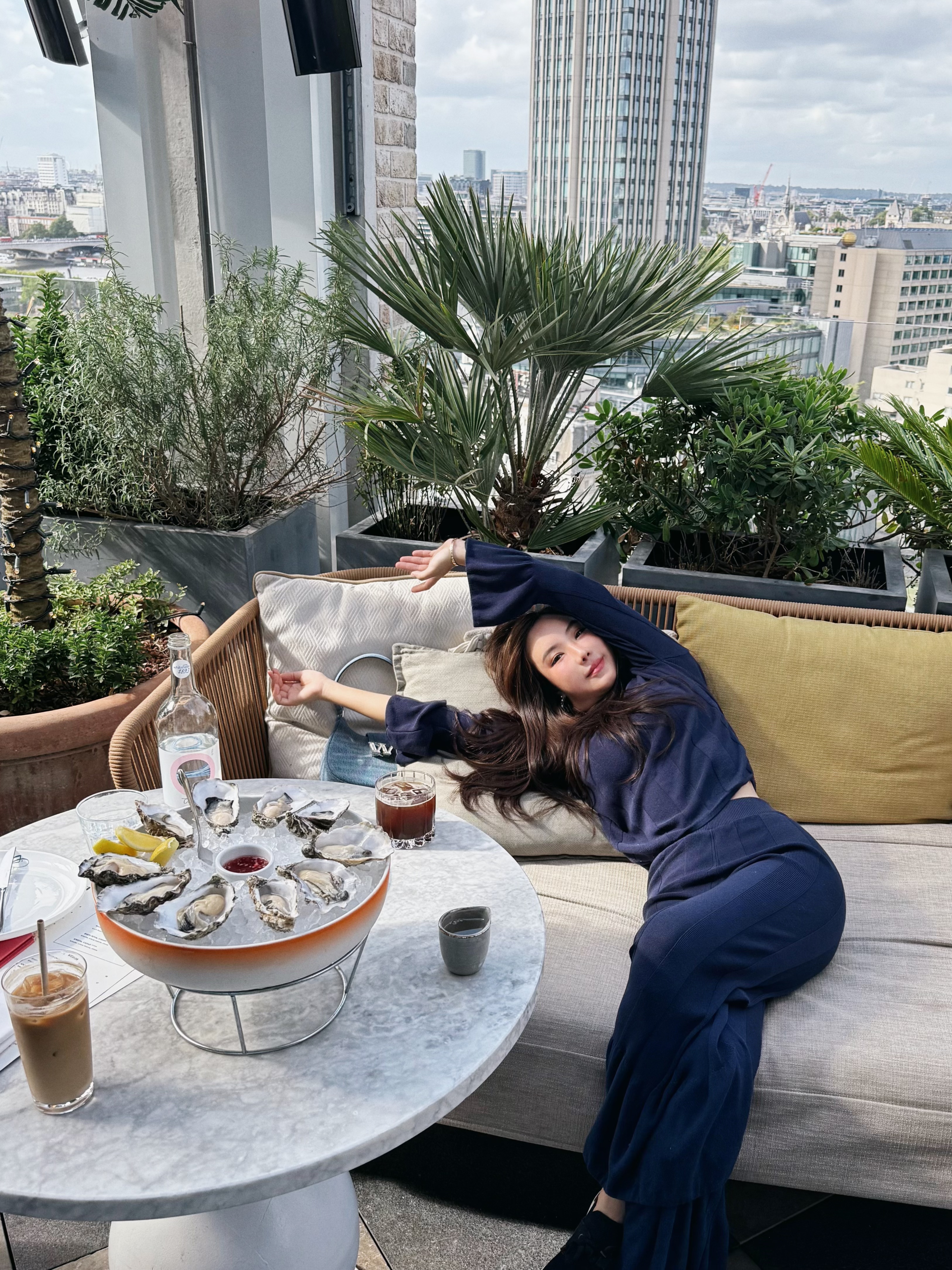 Relaxed style 休閒派 薄針織長袖套裝