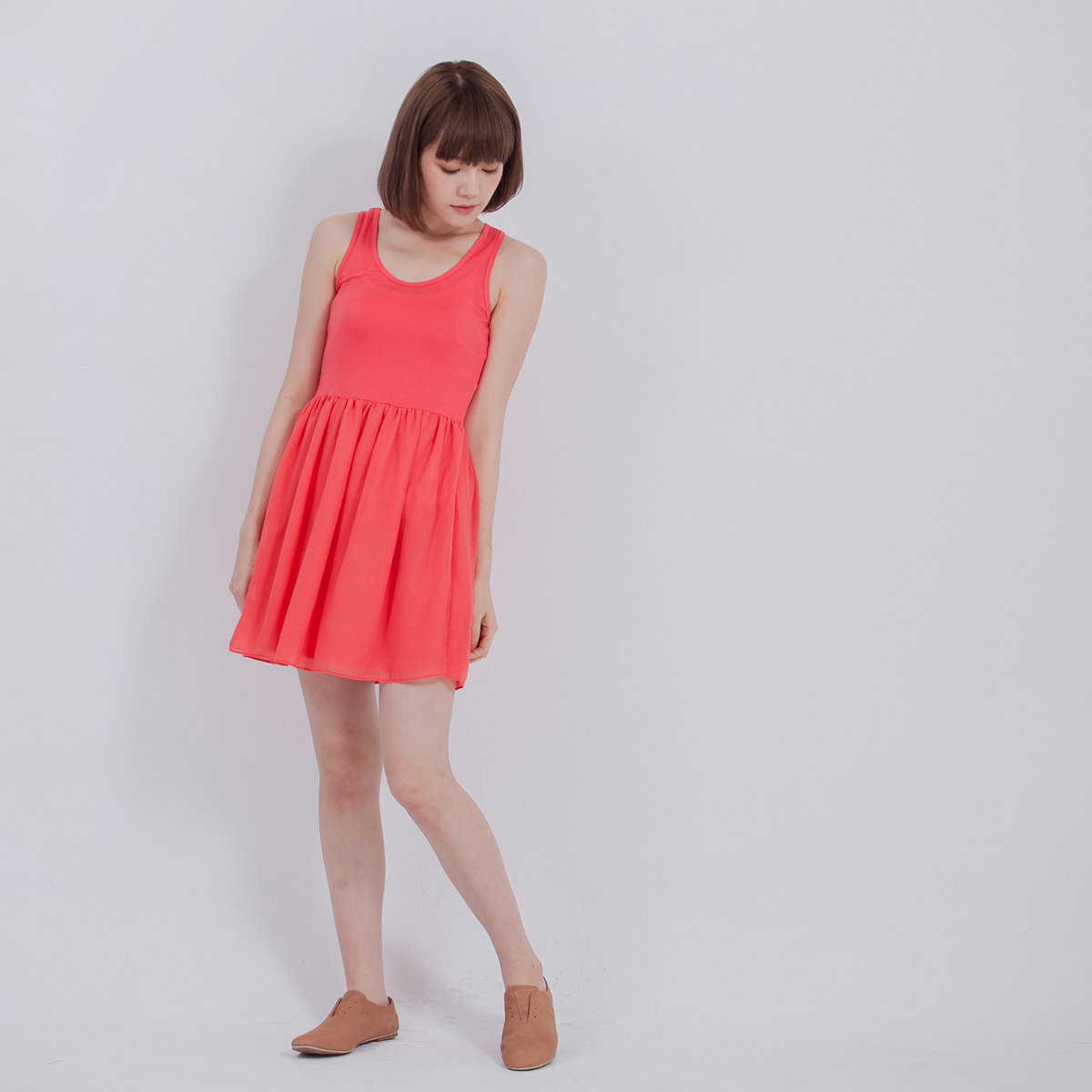 Xandy 腰剪接賽車背洋裝 /  葡萄柚