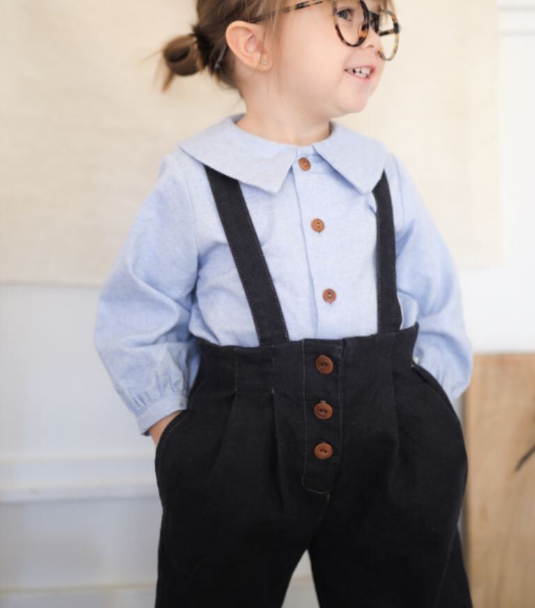 1+ in the family 黑丹寧老爺吊帶褲 ELKE dark-blue