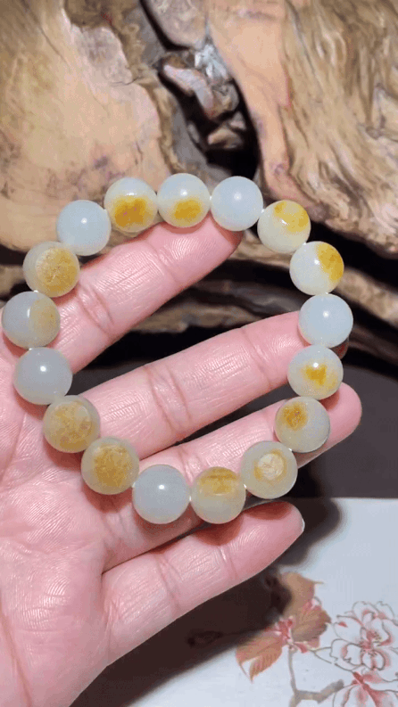 724730 和田玉灑金皮籽料手串 (12mm直徑)