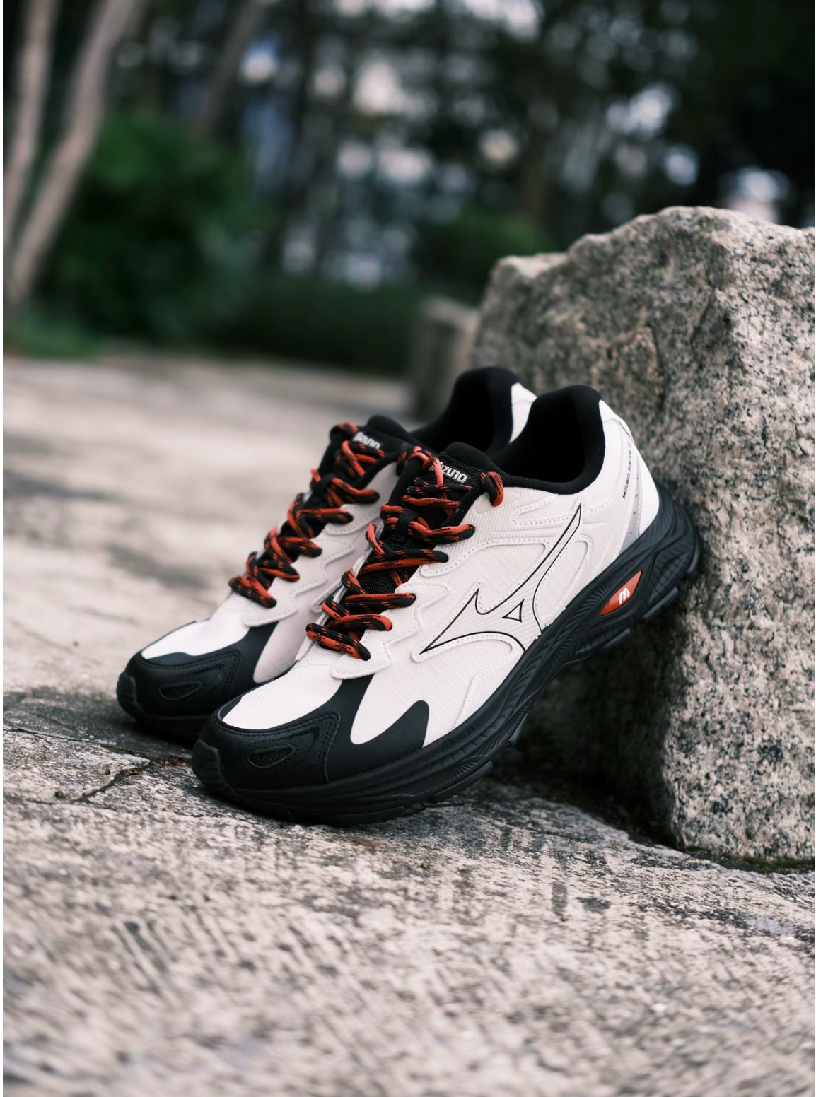 預訂 | 防潑水版本Mizuno Racer S Light Grey/ Black