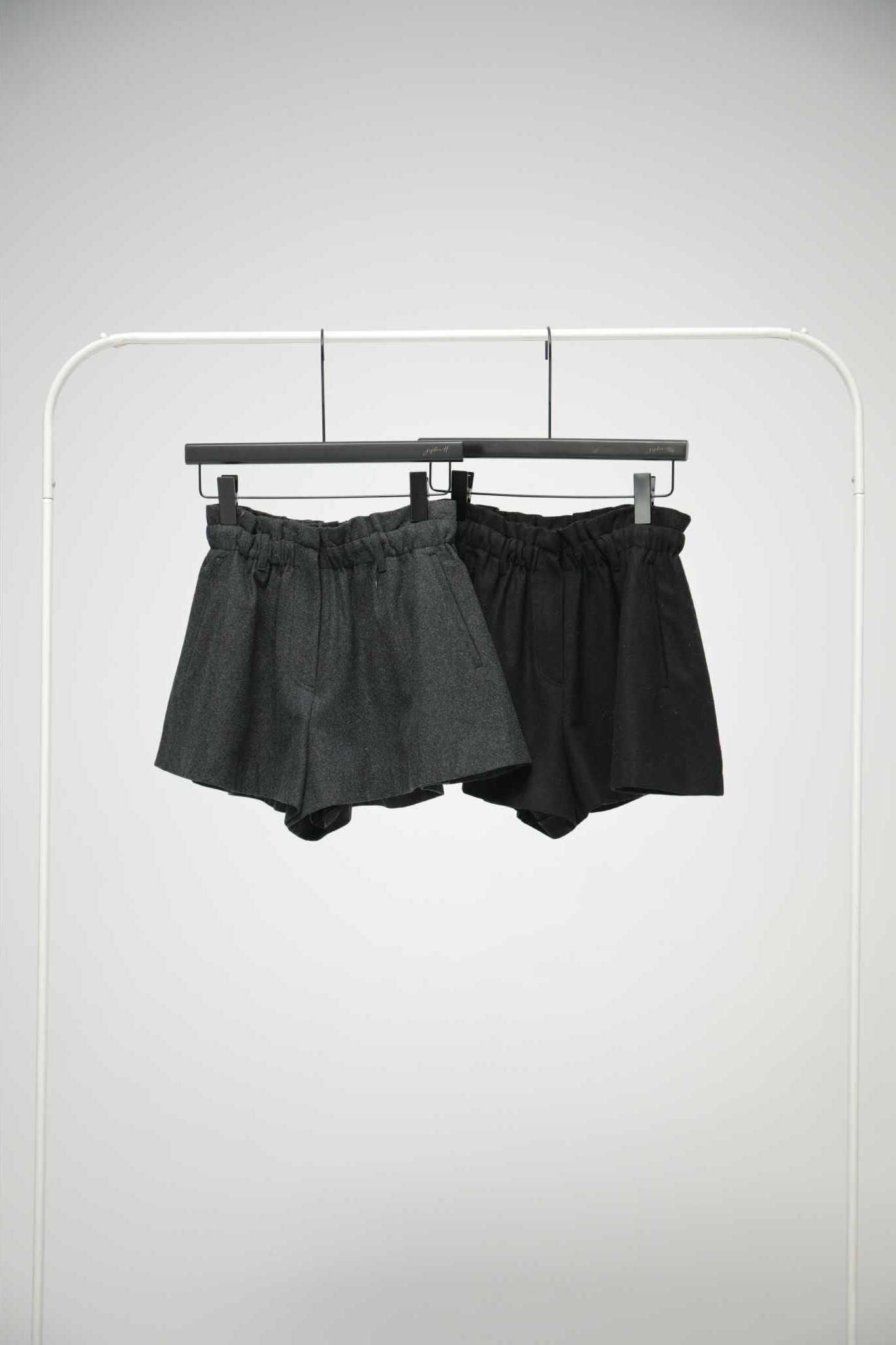 NY08 柔挺羊毛A字裙褲