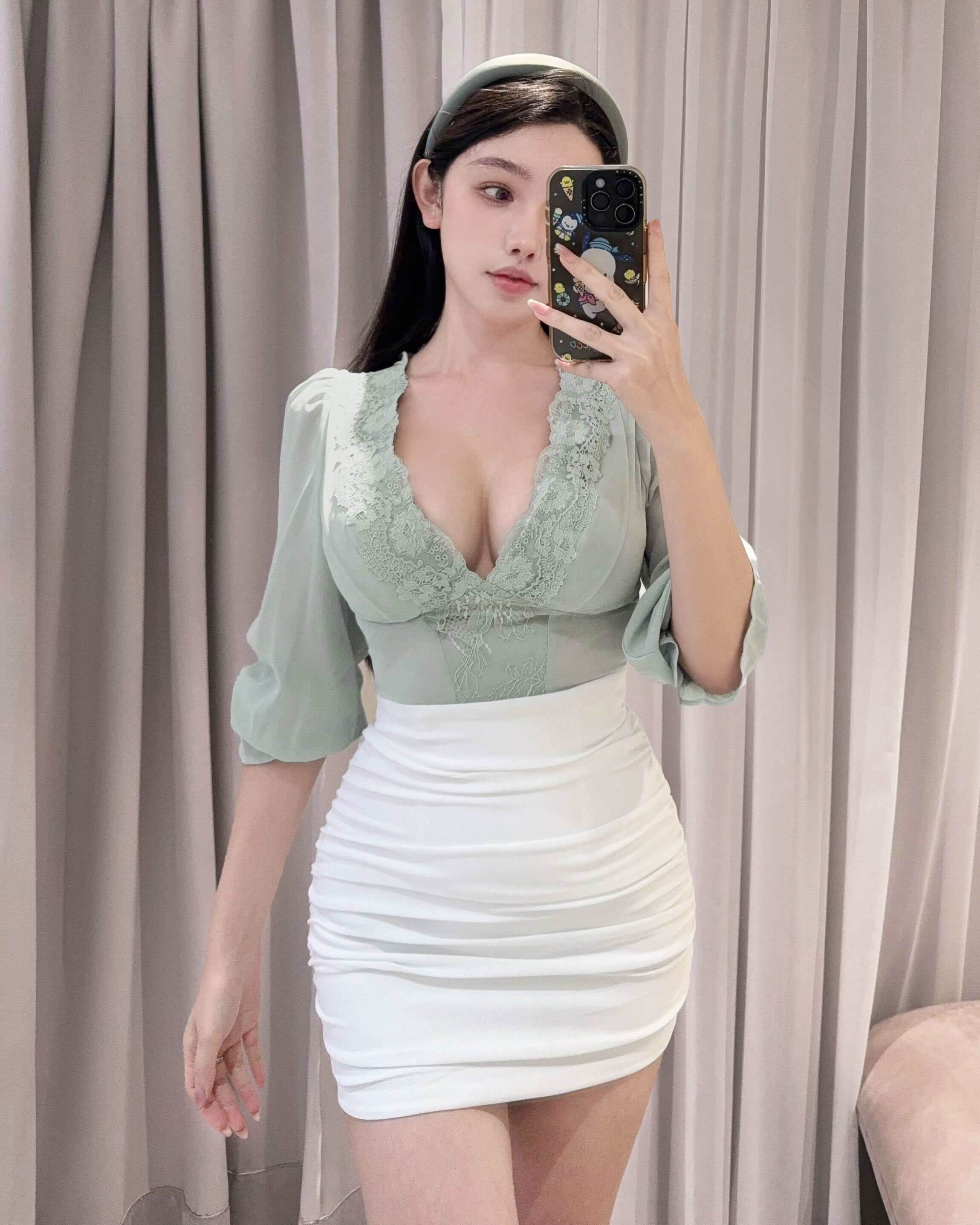 訂製-古典蕾絲深V雪紡上衣