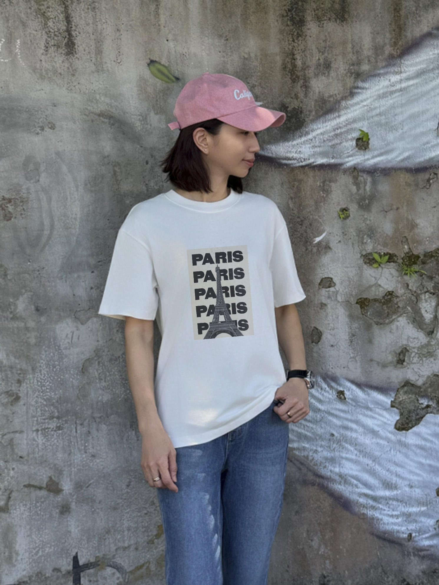 優遊在法式漫步感的Paris個性棉T