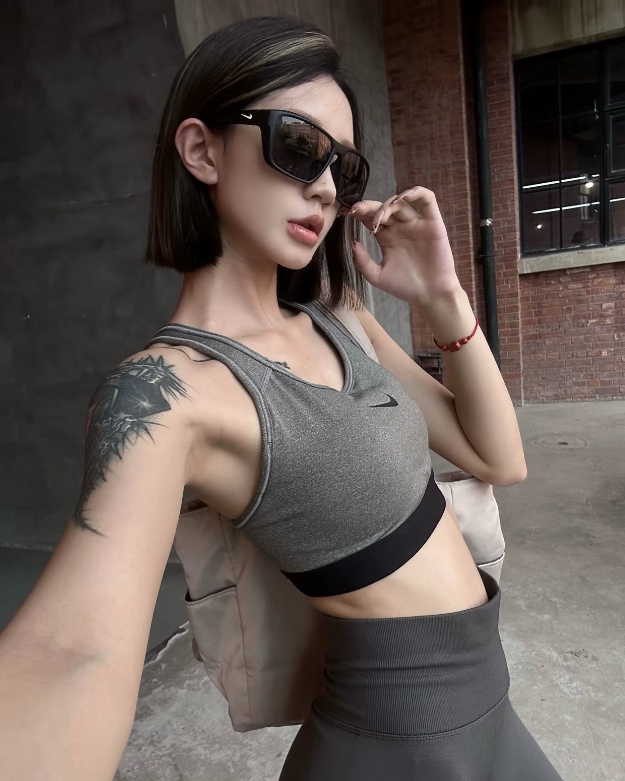 #現貨 NIKE 輕量化 運動墨鏡 太陽眼鏡 DJ9897-010