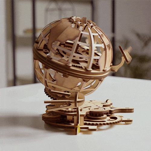 Ugears 旋轉的蓋亞星球