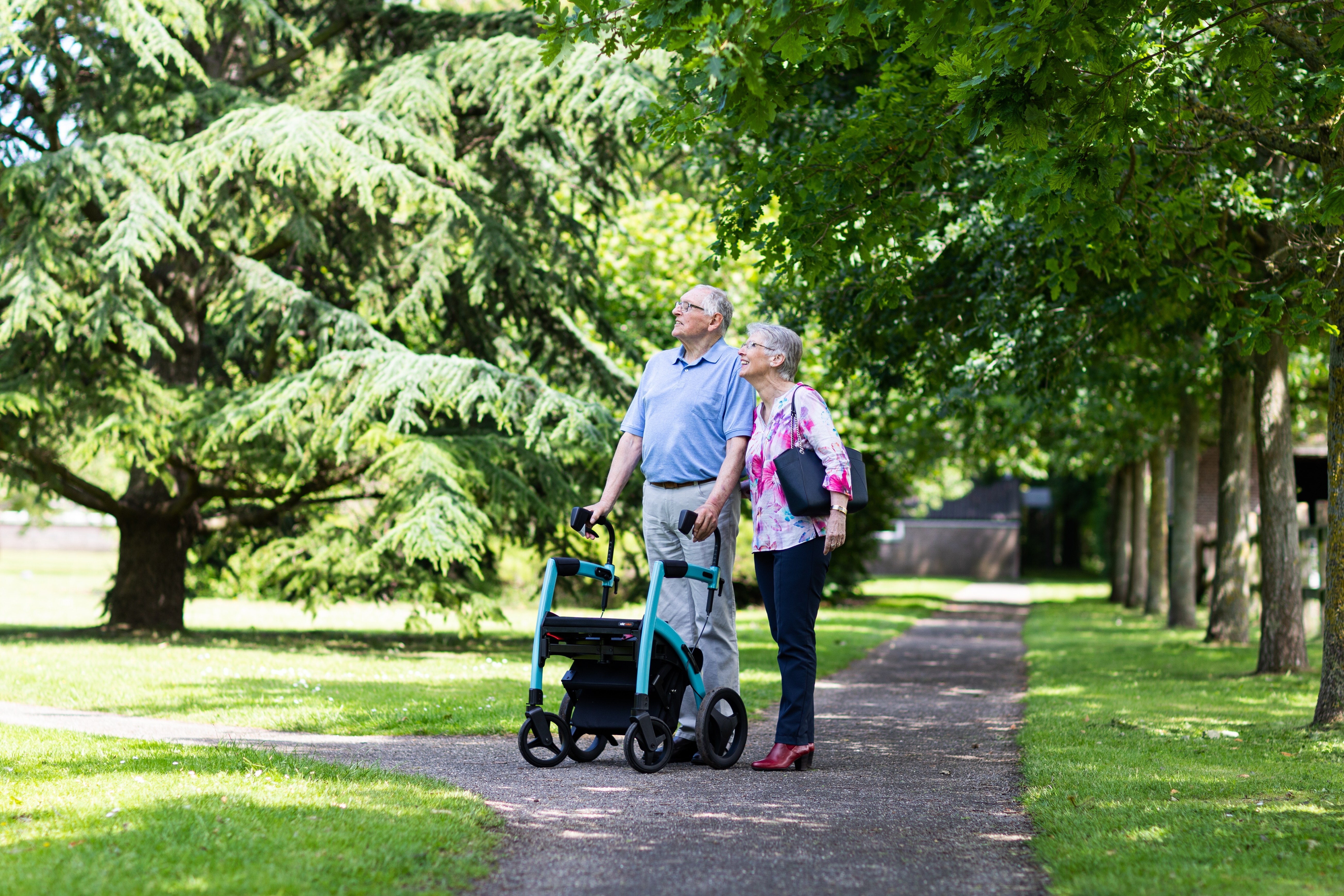 助行器種類有哪些?2大類型特點完整講解,這樣選就對了!