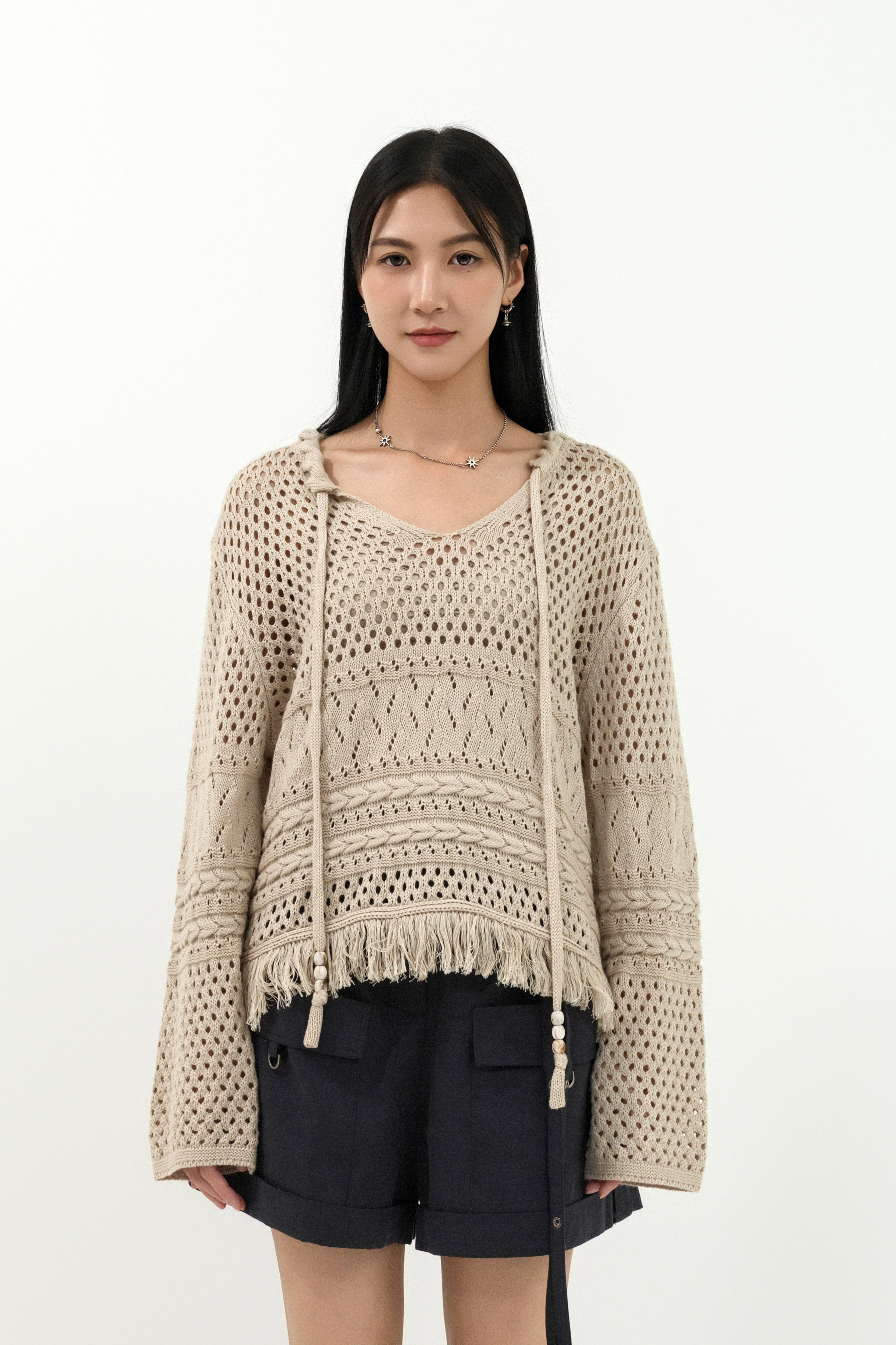 混款通花束繩領針織上衣（現貨款式）