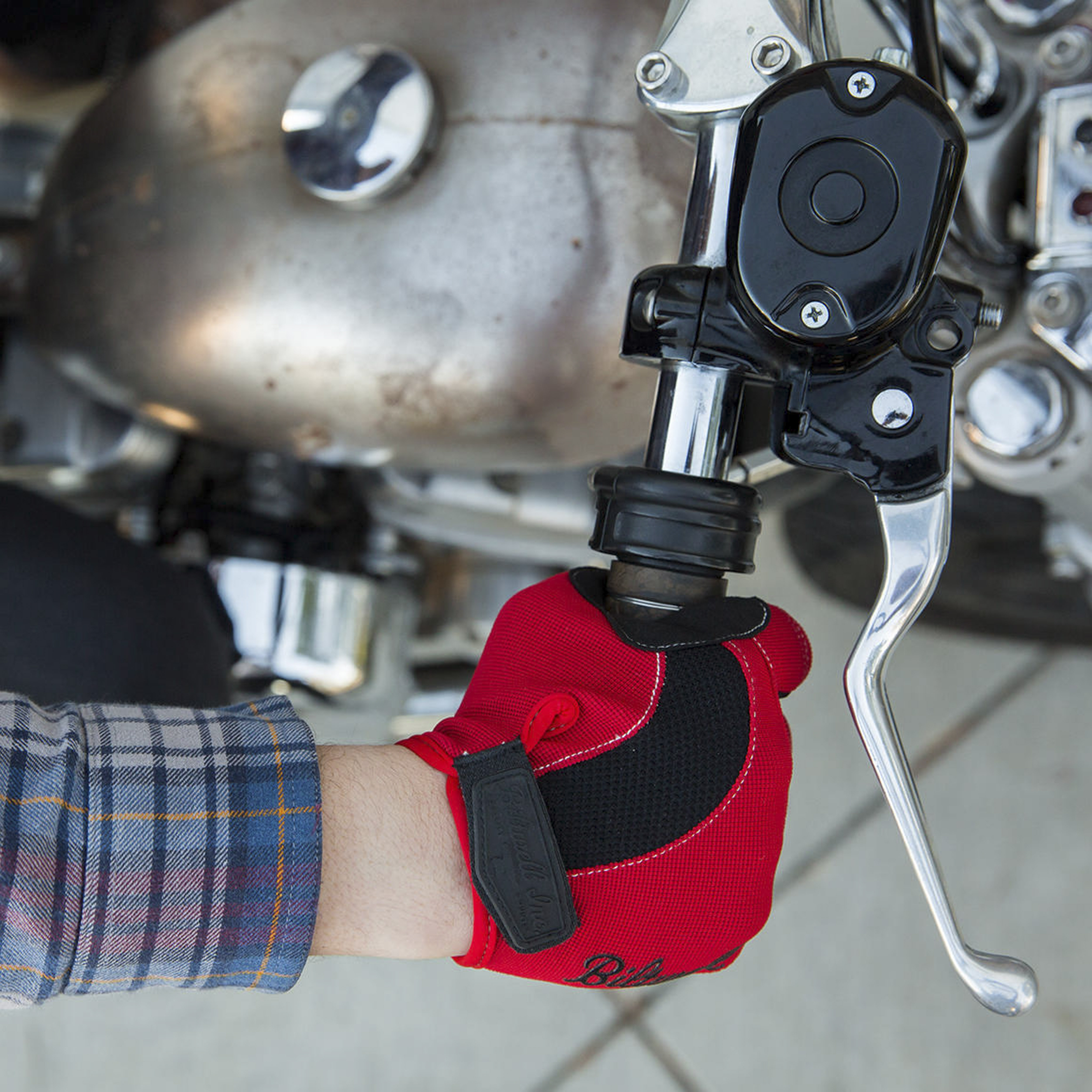 Biltwell Moto 手套 紅