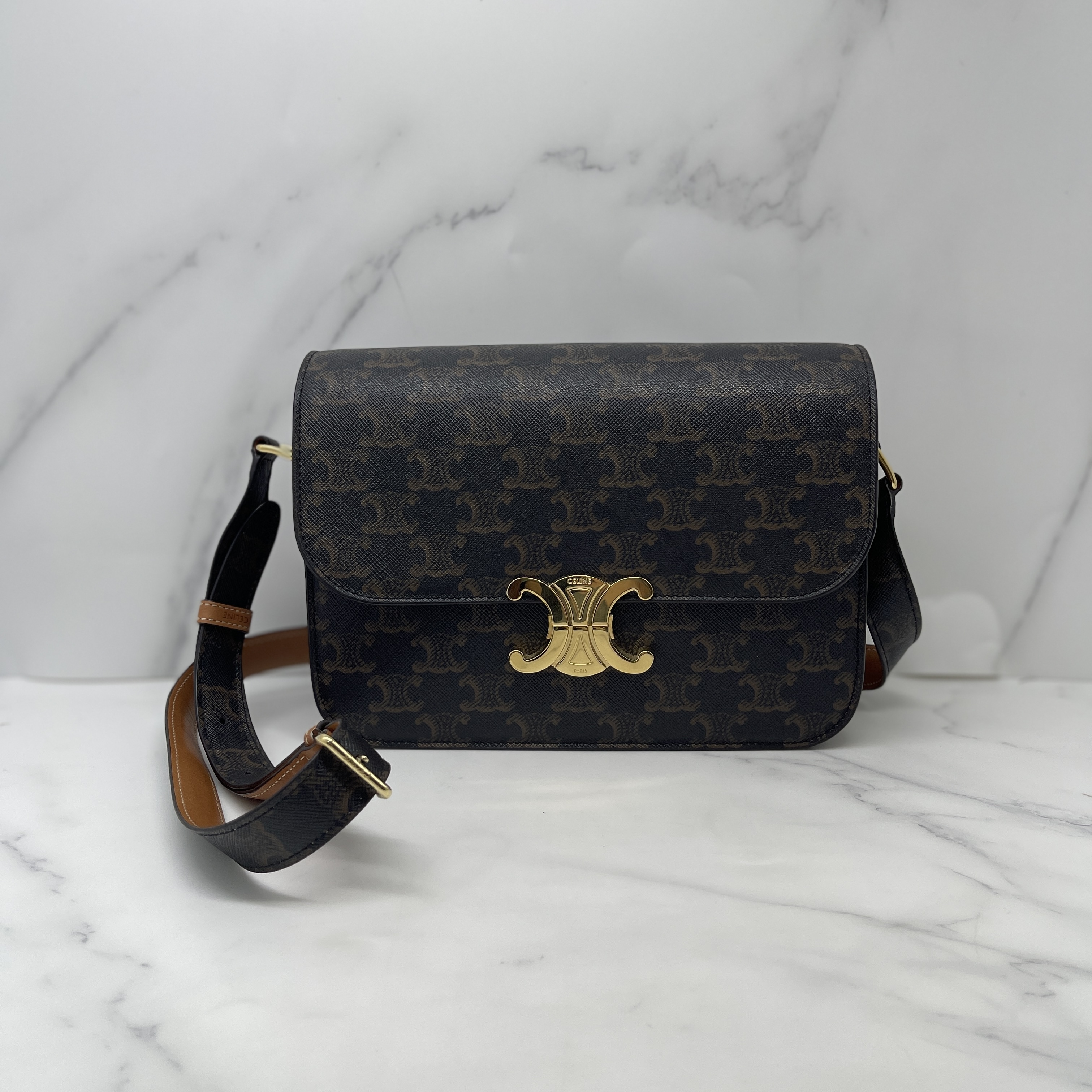 Celine Classique Triomphe