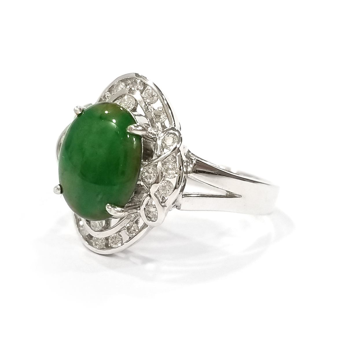 橢圓形翡翠天然鑽石戒指