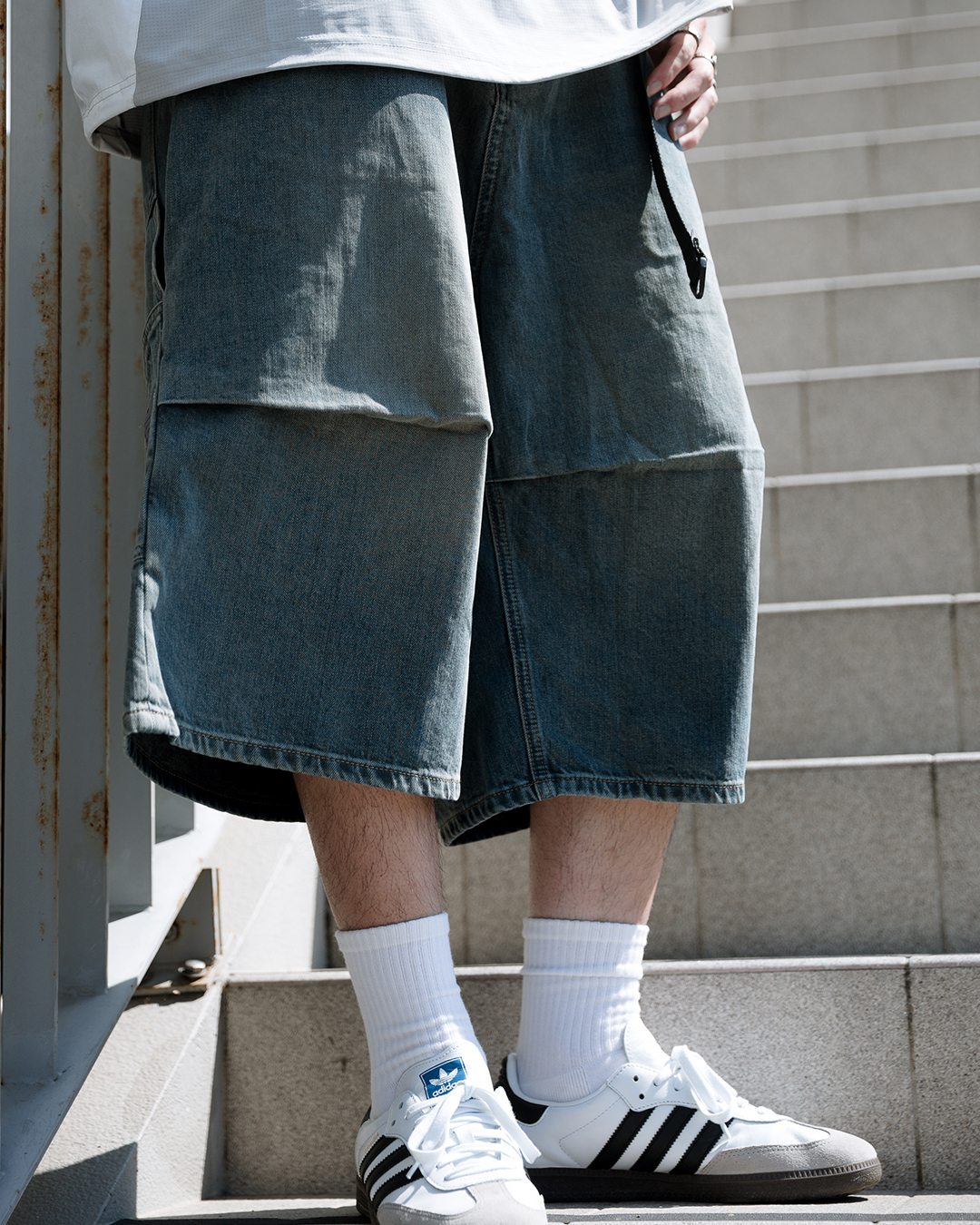 MANIA 職人手工刷七分牛仔褲 高磅 酵石洗 藍/黑 25 S/S Wide Utility Capri Shorts