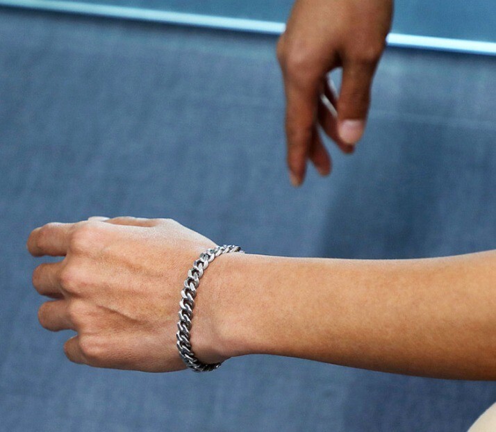 <限時優惠> 韓國珠寶配件品牌CRONOUS 銀色霧面鋼鍊手鍊 CRJ2032B-WT