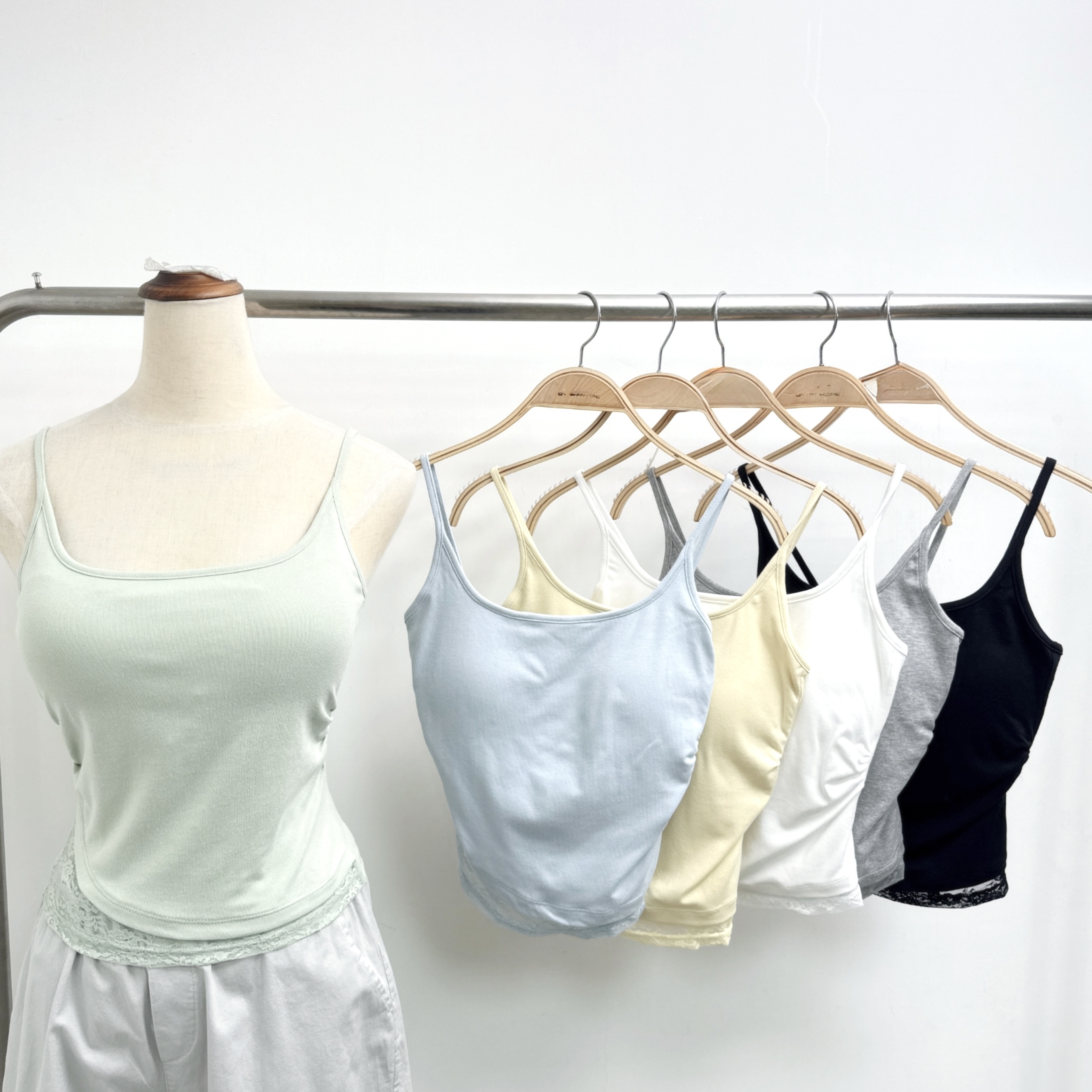 #11025-層次喱士拼腳固定杯吊帶打底 (C146-C151)