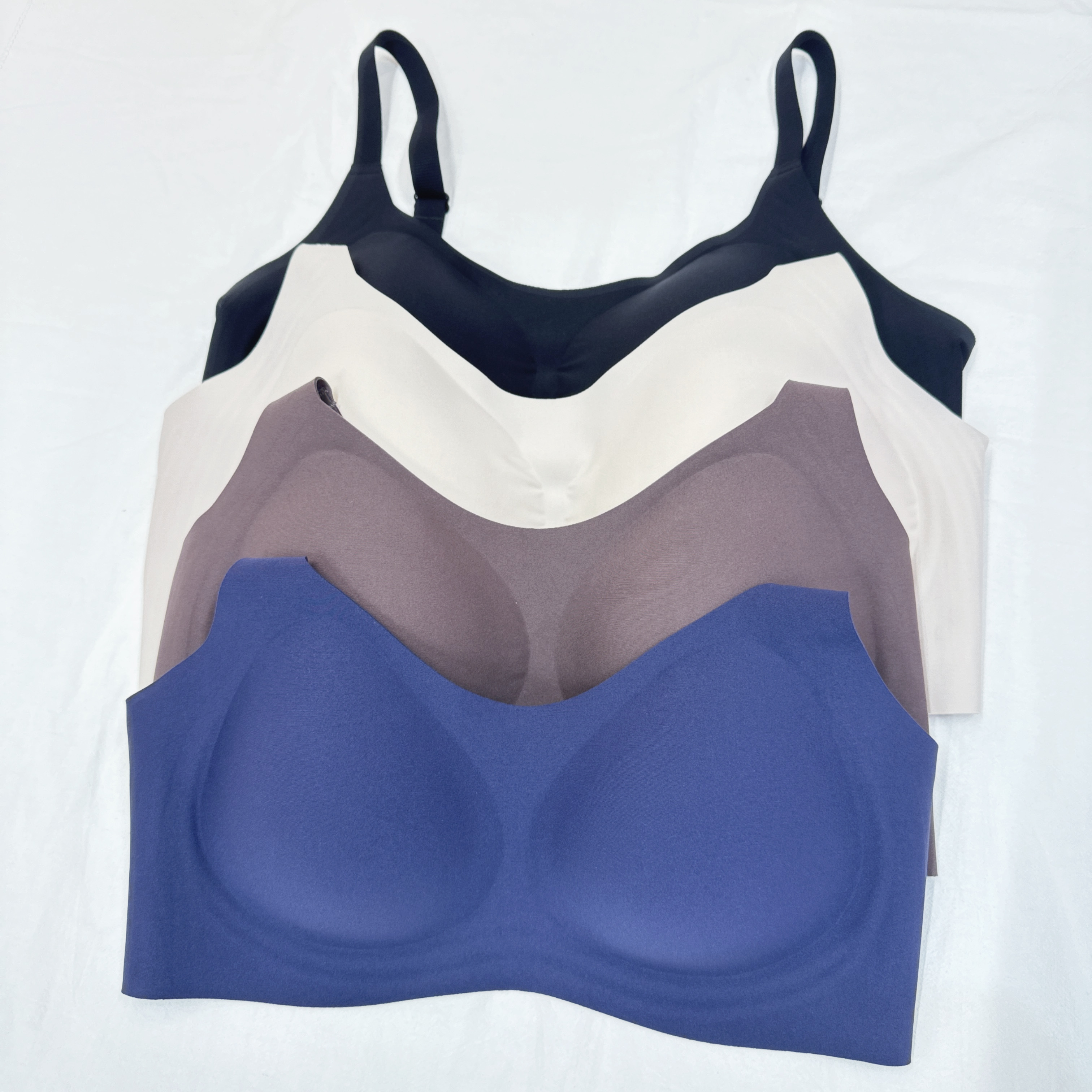 #037-素色軟支撐無鋼圈無痕CasualBra (C83-C101)