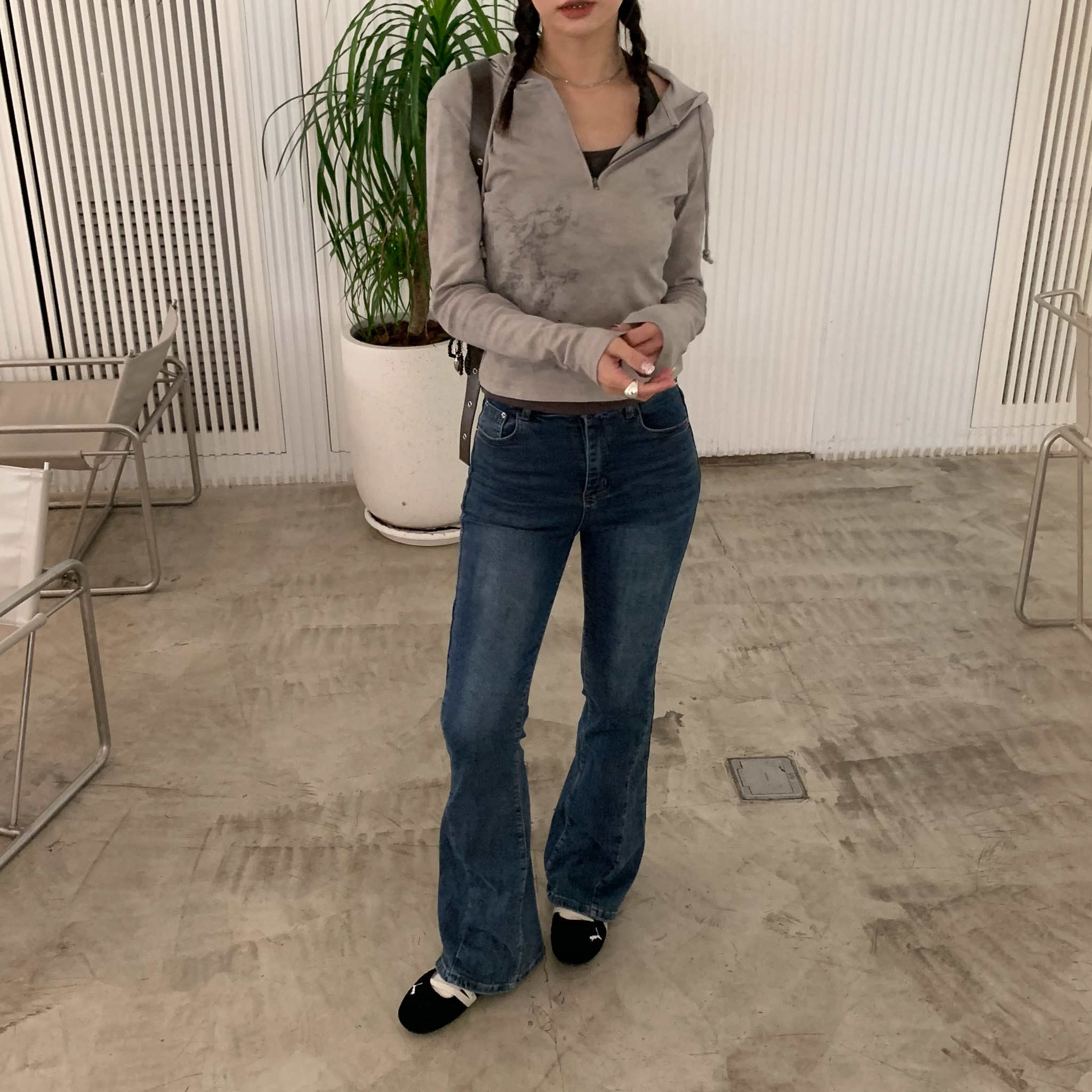 ISA_徹底愛上! 超修身命定設計感喇叭牛仔褲_58032