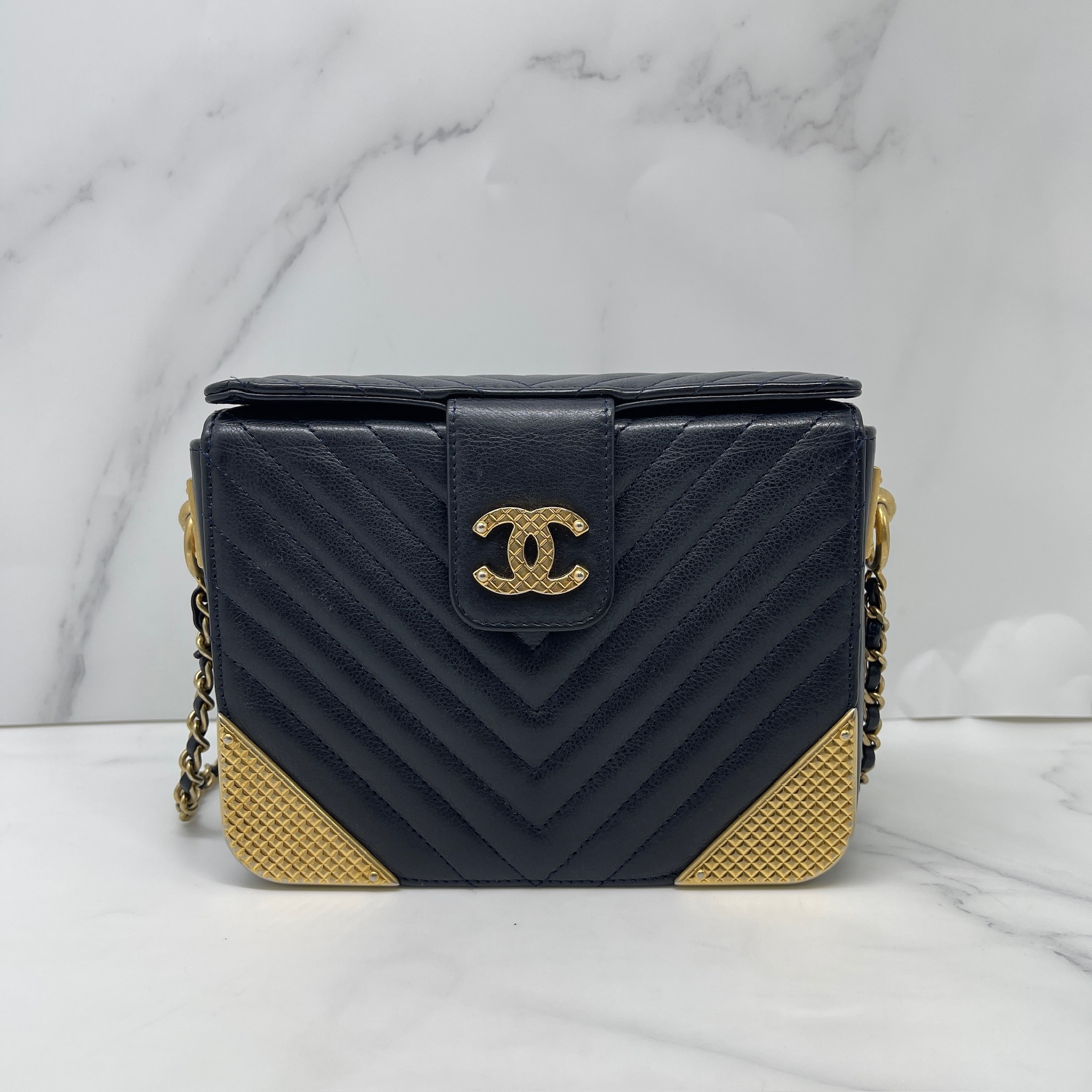 Chanel Rock The Corner Camera Bag (Navy )