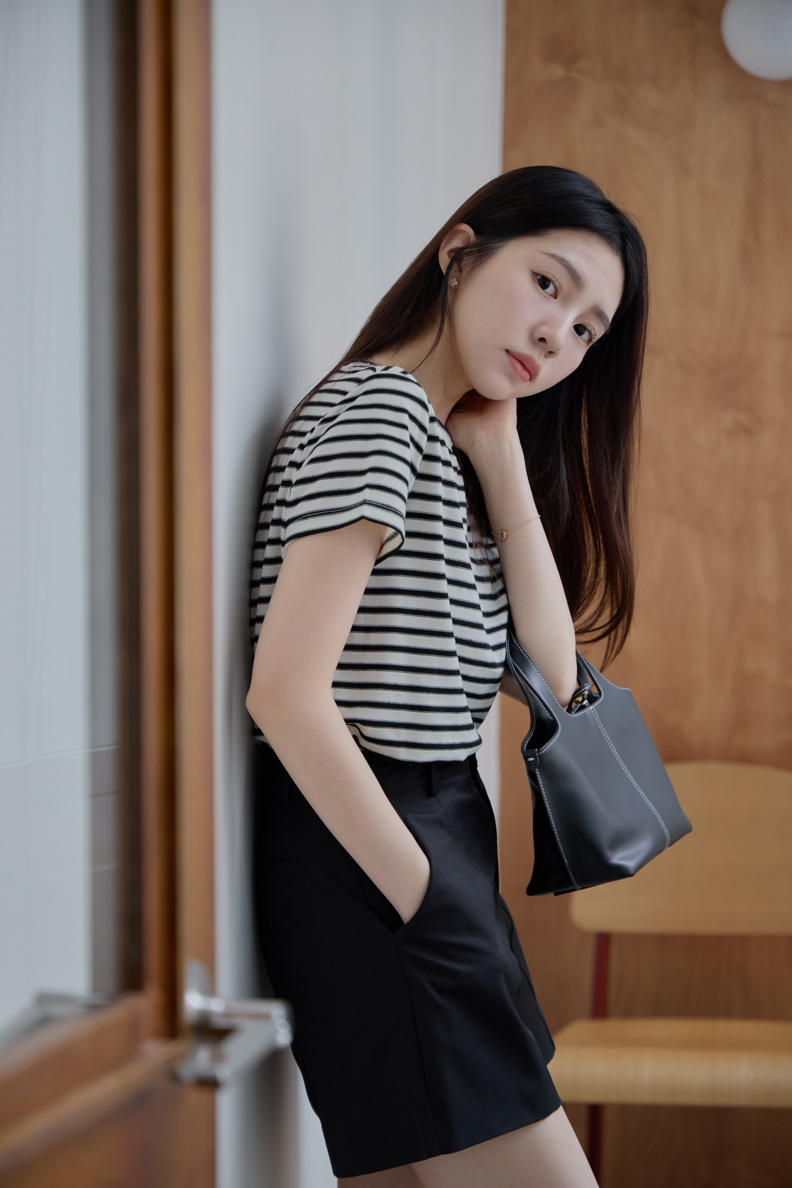 Gmade/細工條紋圓領正肩T-shirt-黑白條