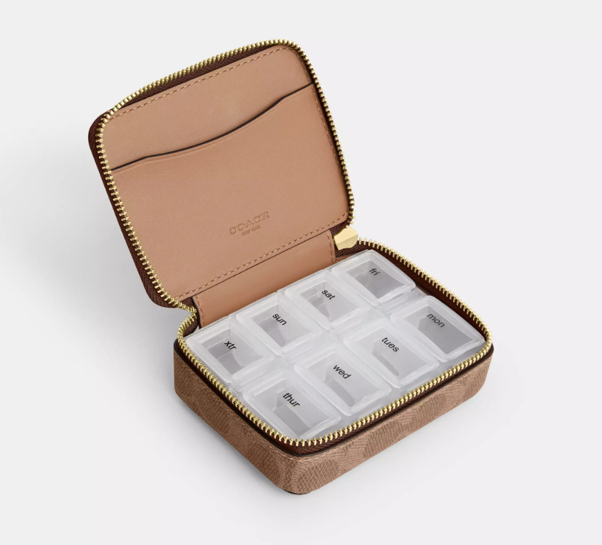 [S] COACH IM/TAN/BROWN CZ200 SIG PILL BOX, 196395662708 (SCO1201)