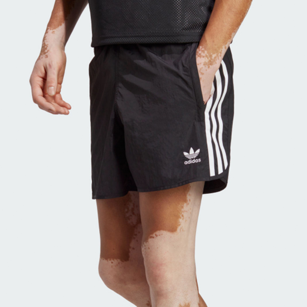 Adidas Sprinter Shorts 男款 黑色 三葉草 輕盈 彈性腰頭 運動 休閒 短褲 HS2069