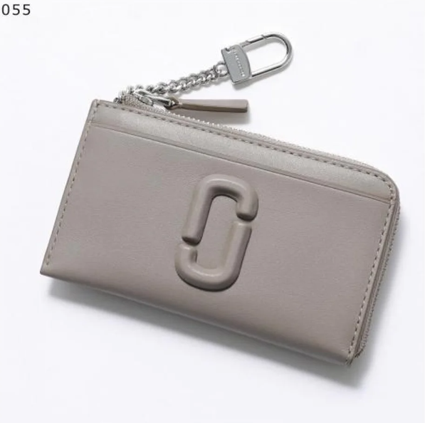 [S] MARC JACOBS CEMENT 2S4SMP008S02-055 THE COVERED J MARC TOP ZIP MULTI WALLET, 196611183222 (SMJ536)