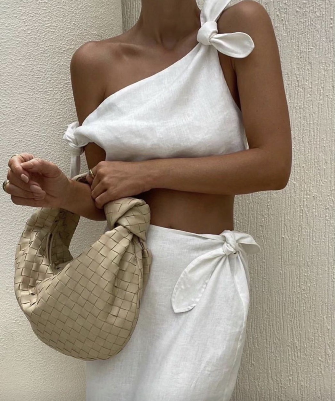 Bottega Veneta BV Jodie Small Oak 燕麥色