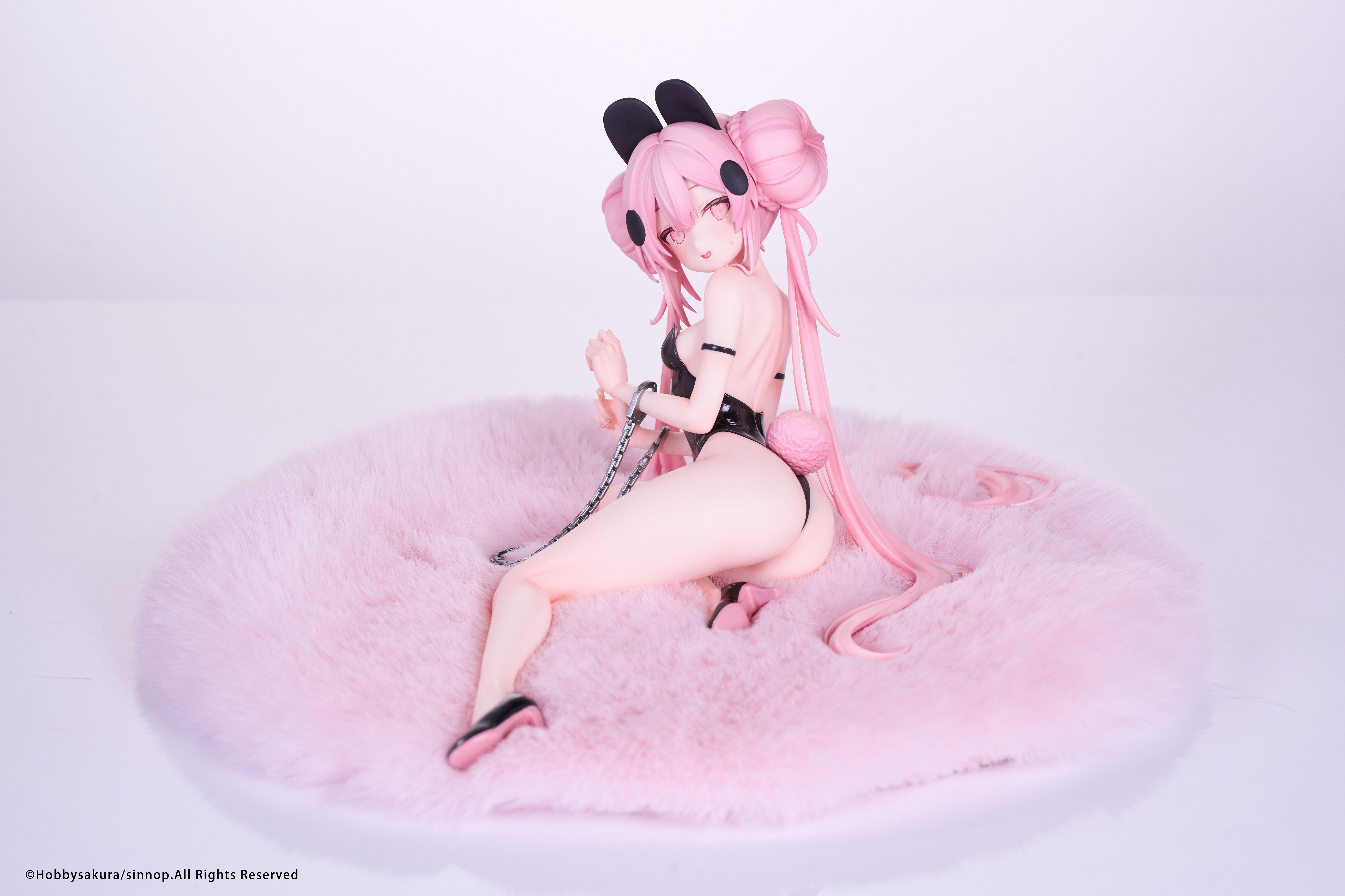 HOBBY SAKURA 真點P:兔女郎 illustration by 真の点P 普通版 SINNOP BUNNY VER. 1/8 SCALE FIGURE NORMAL EDITION